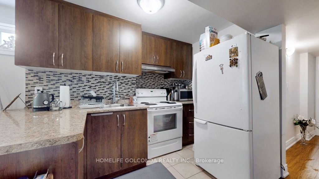 7 Gamble Glen Cres