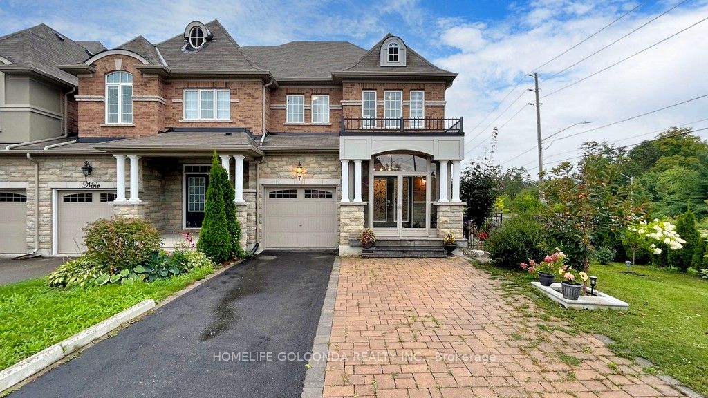 7 Gamble Glen Cres