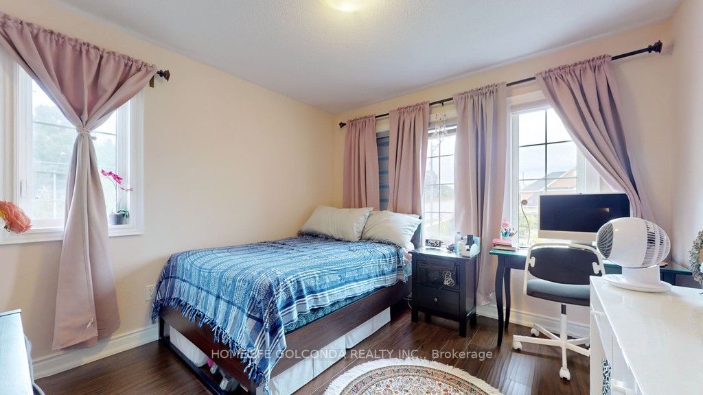 7 Gamble Glen Cres