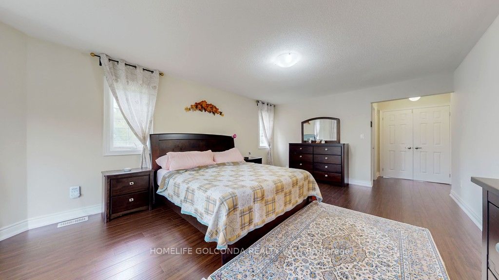 7 Gamble Glen Cres