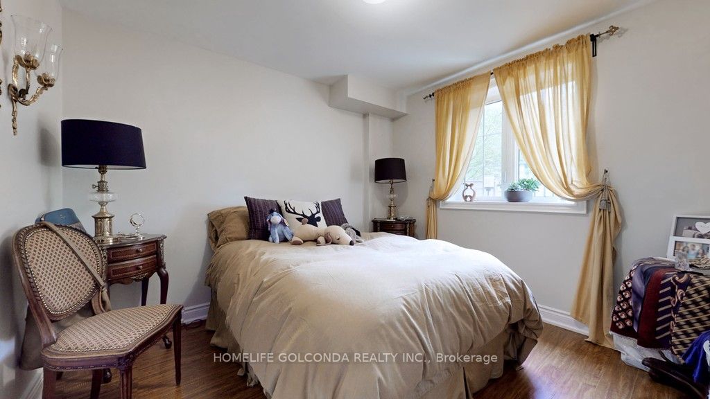 7 Gamble Glen Cres