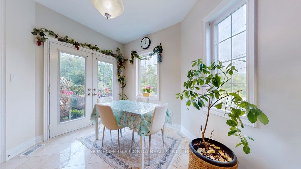 7 Gamble Glen Cres