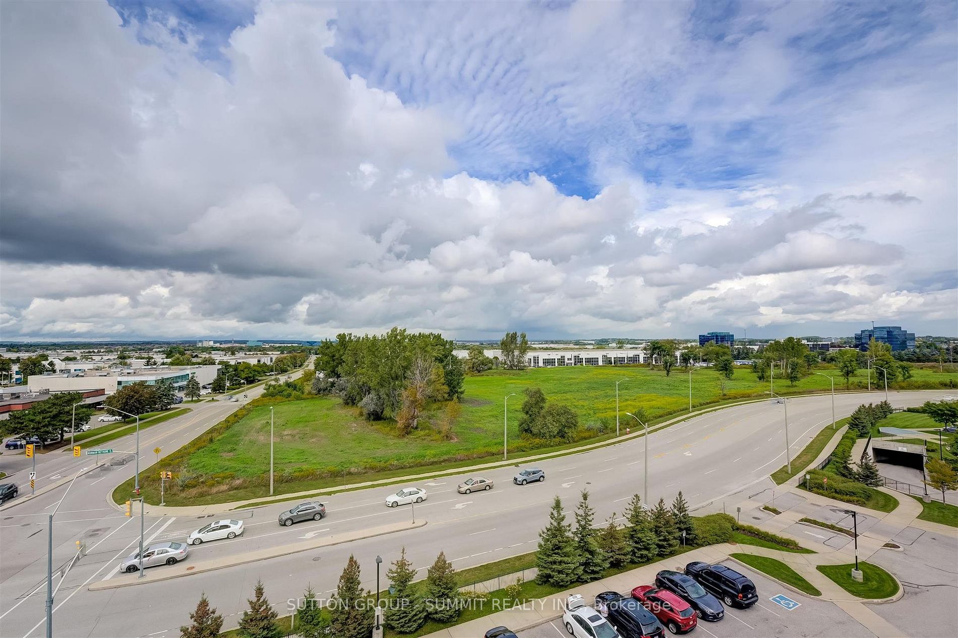75 Norman Bethune Ave, #718
