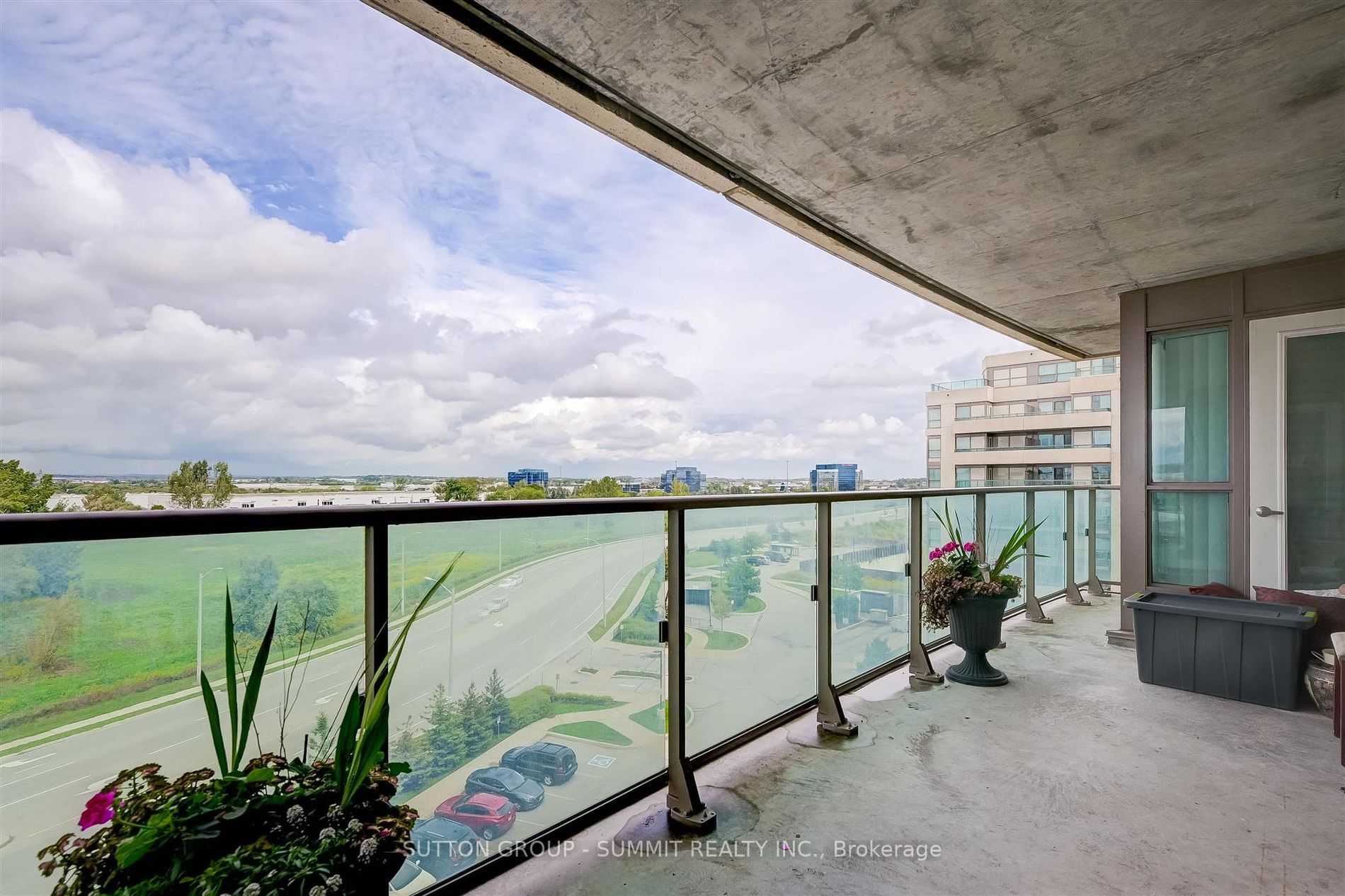 75 Norman Bethune Ave, #718