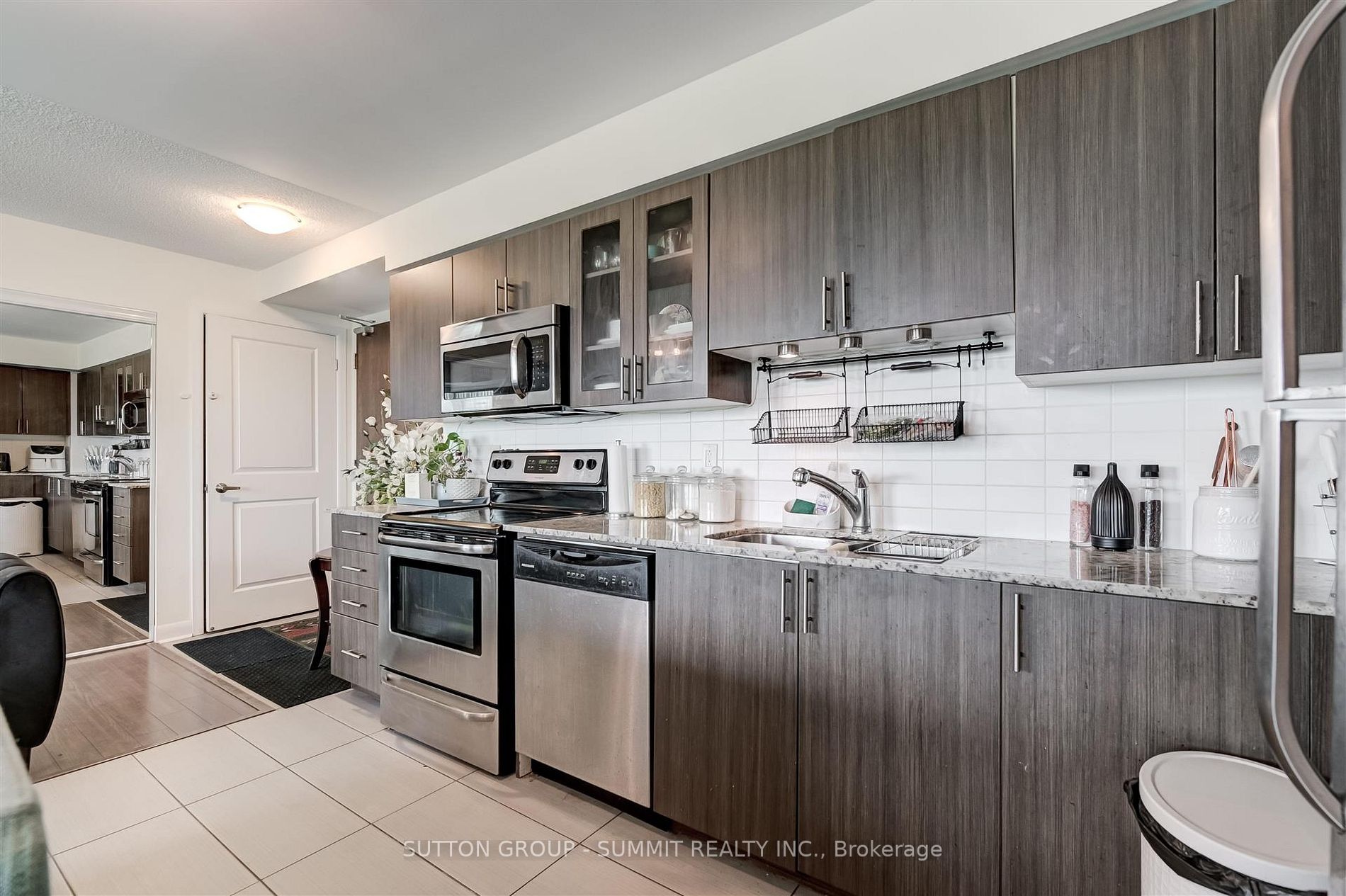 75 Norman Bethune Ave, #718