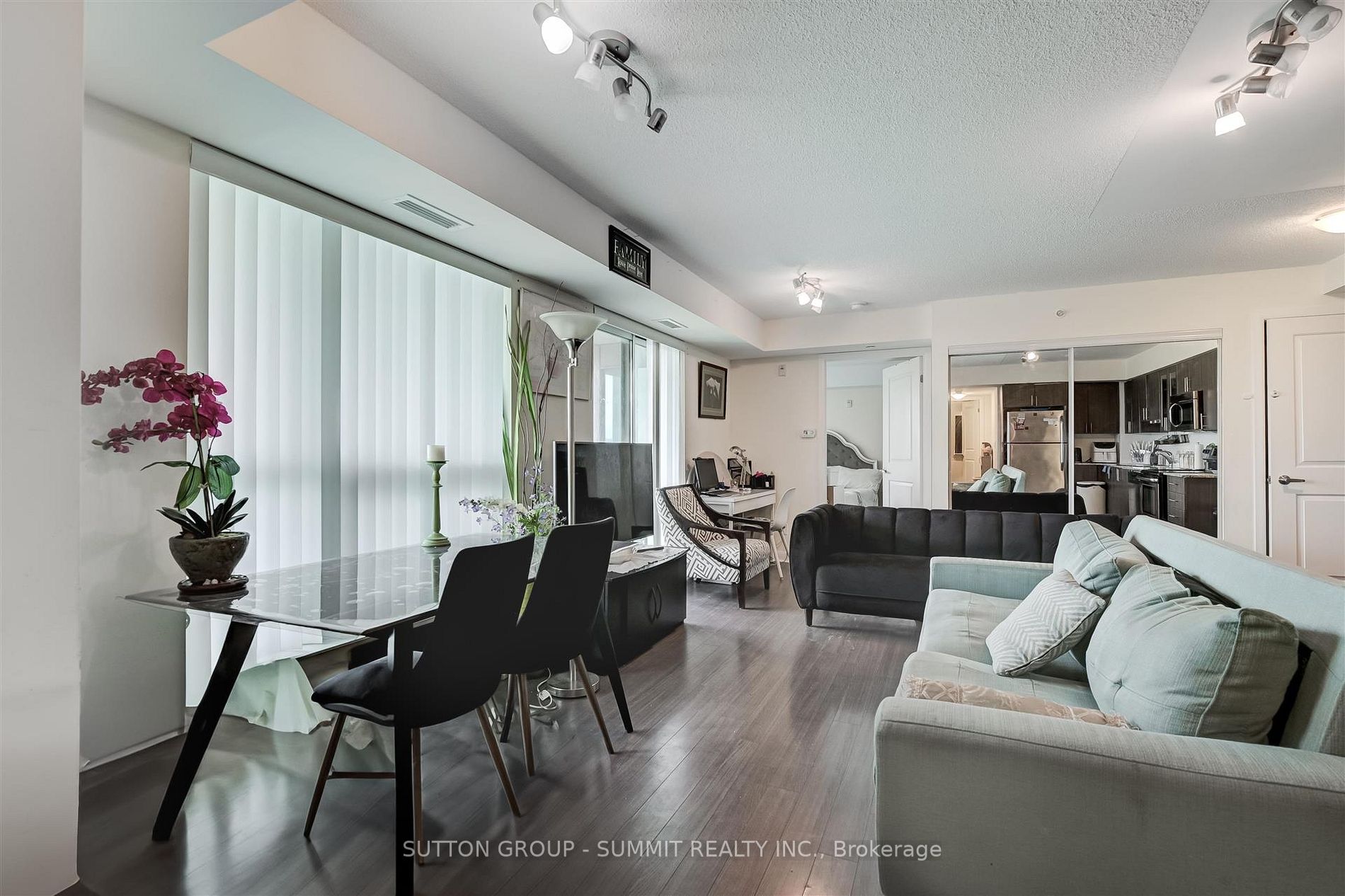 75 Norman Bethune Ave, #718