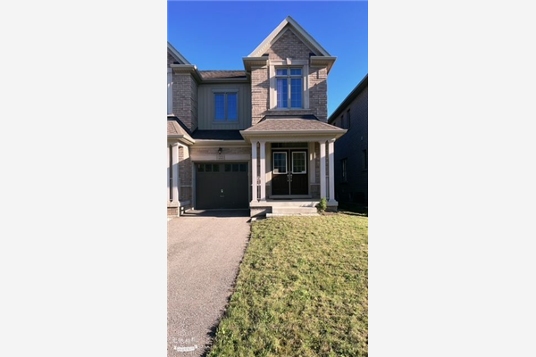 22 Foxberry Rd, East Gwillimbury