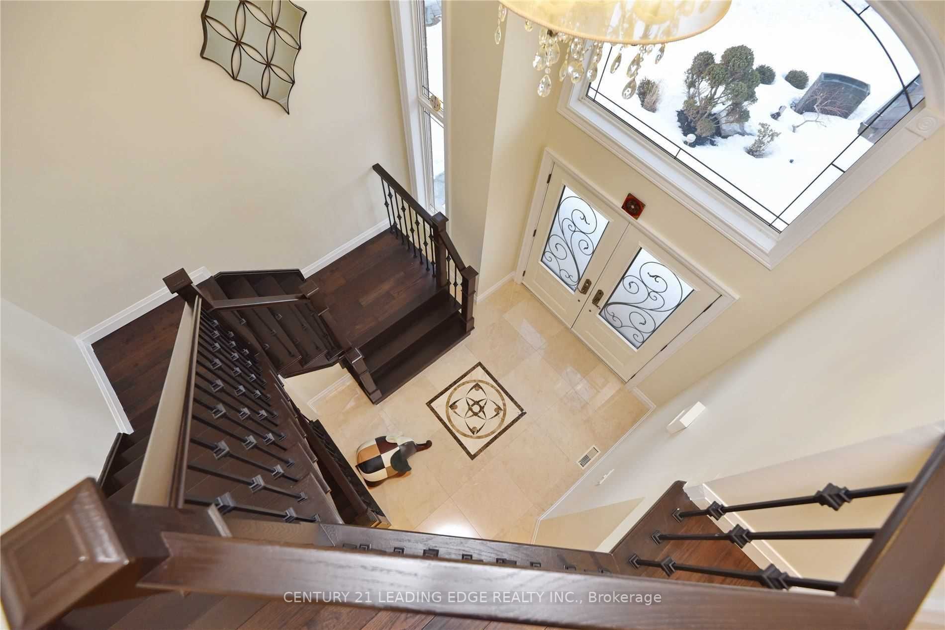 83 Grandlea Crescent