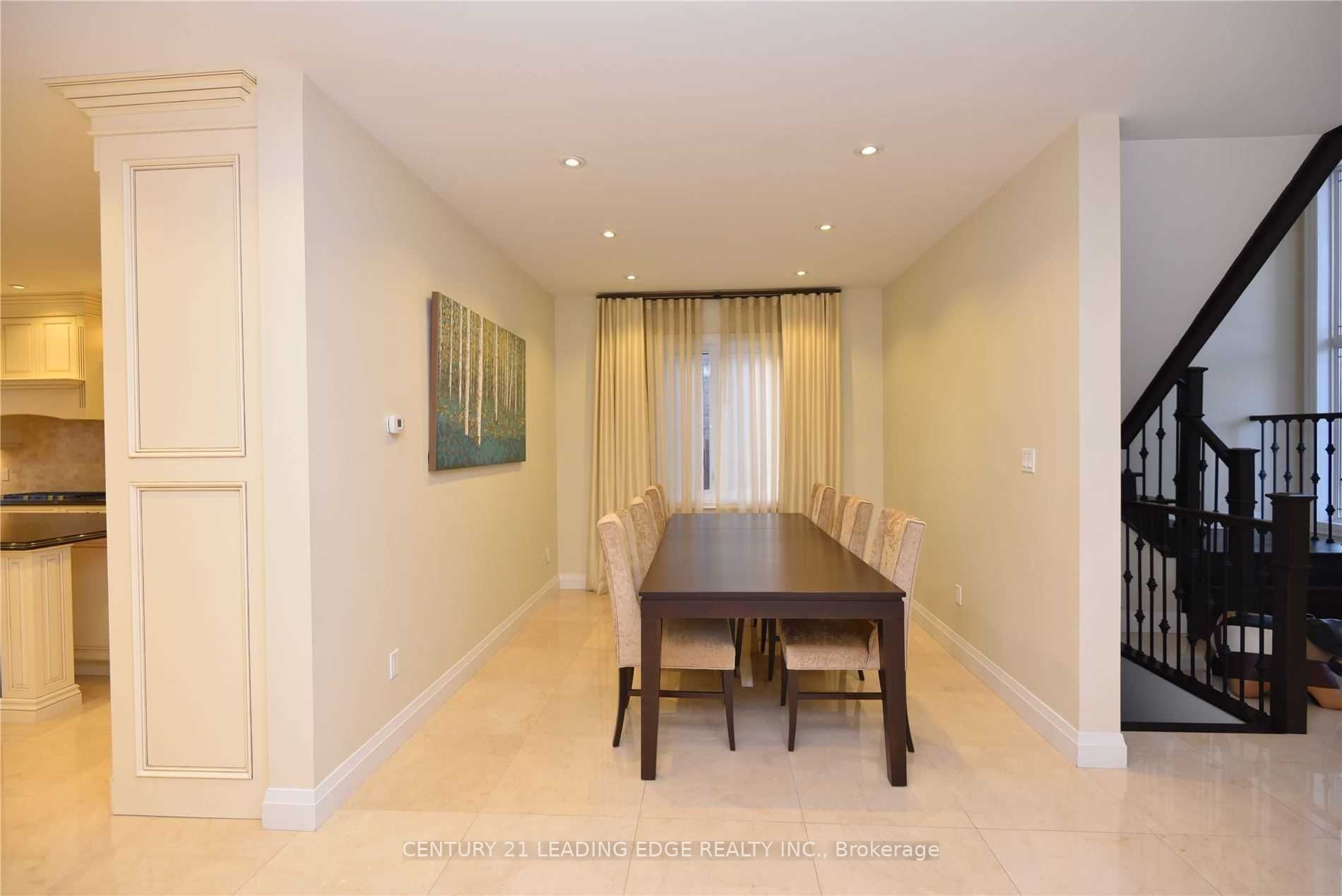 83 Grandlea Crescent