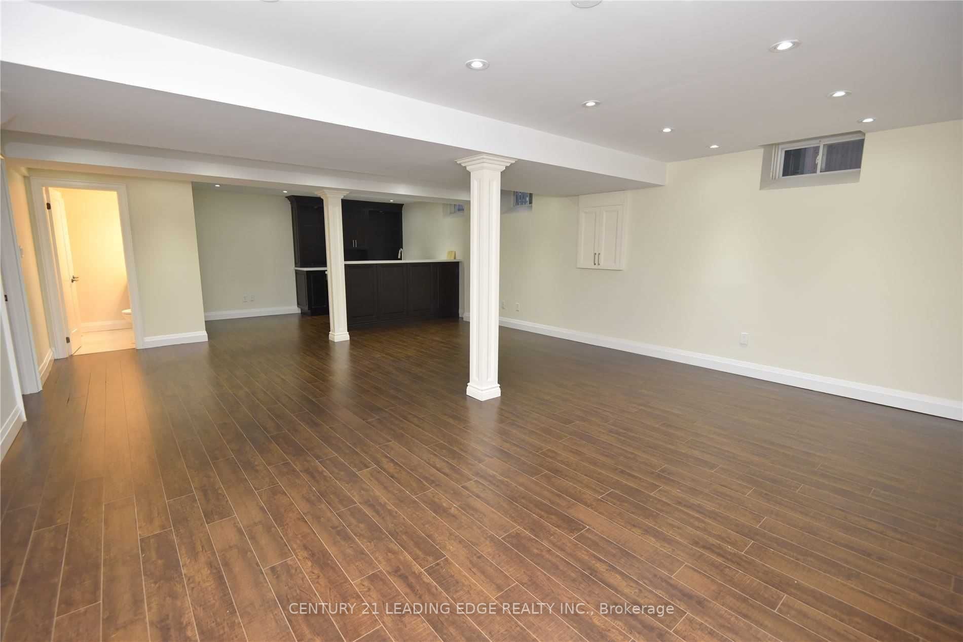 83 Grandlea Crescent