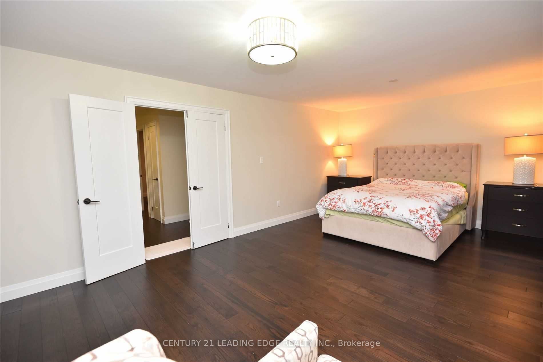 83 Grandlea Crescent