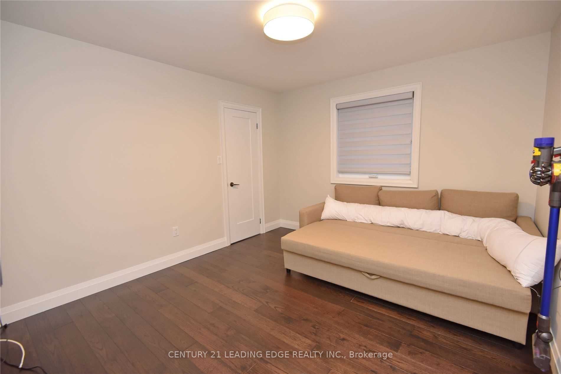 83 Grandlea Crescent