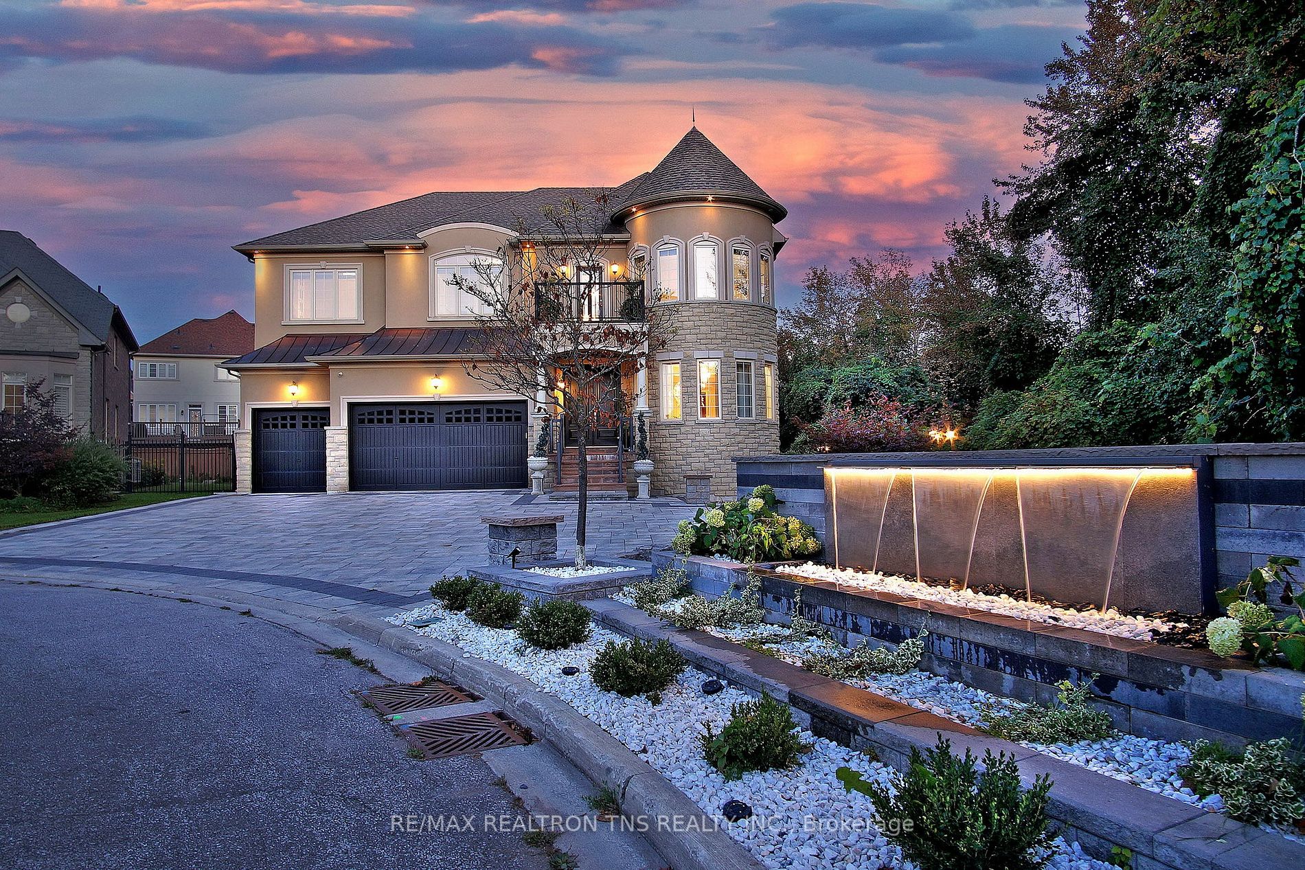 27 Sweet Emily Crt