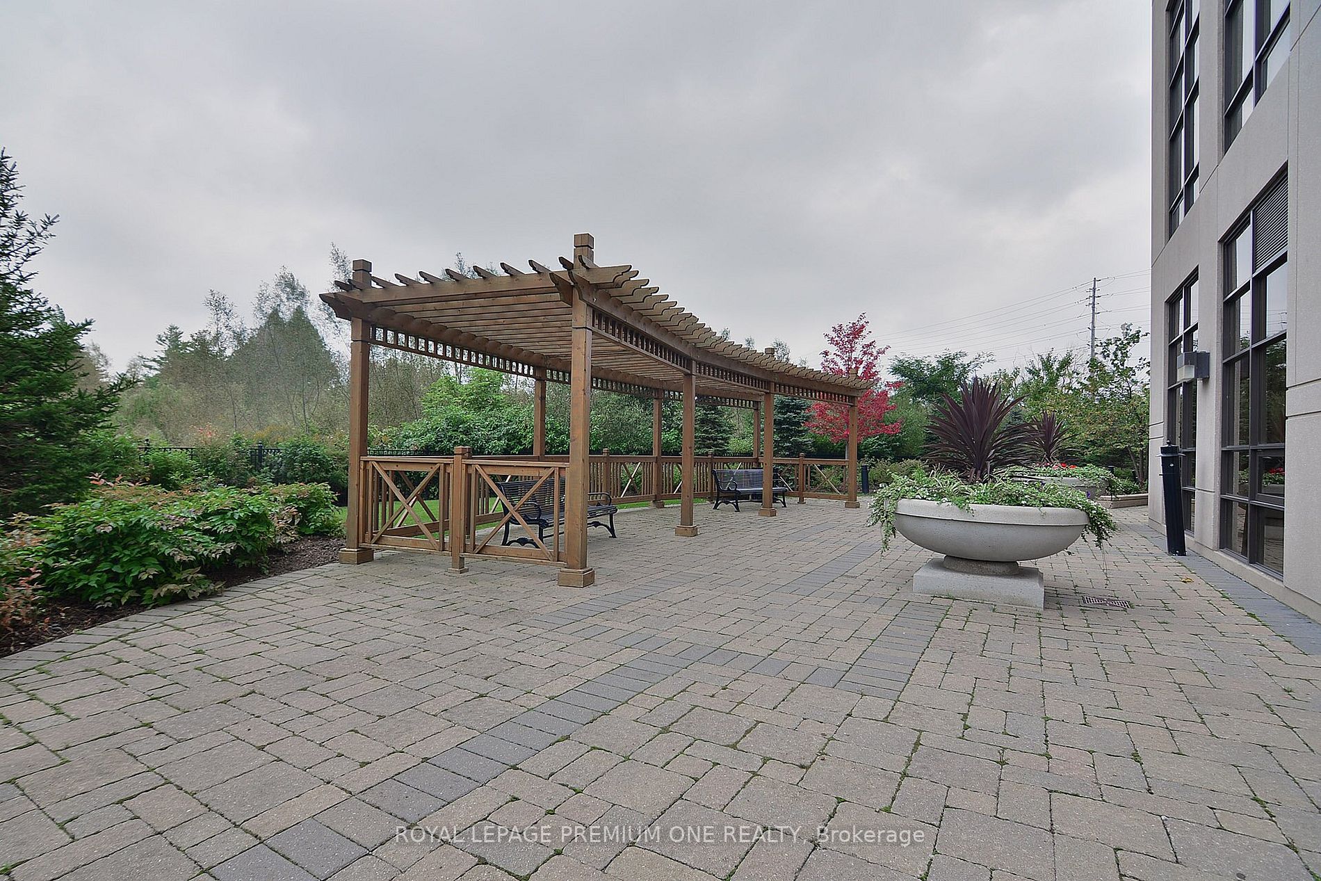 9225 Jane Street, #1209
