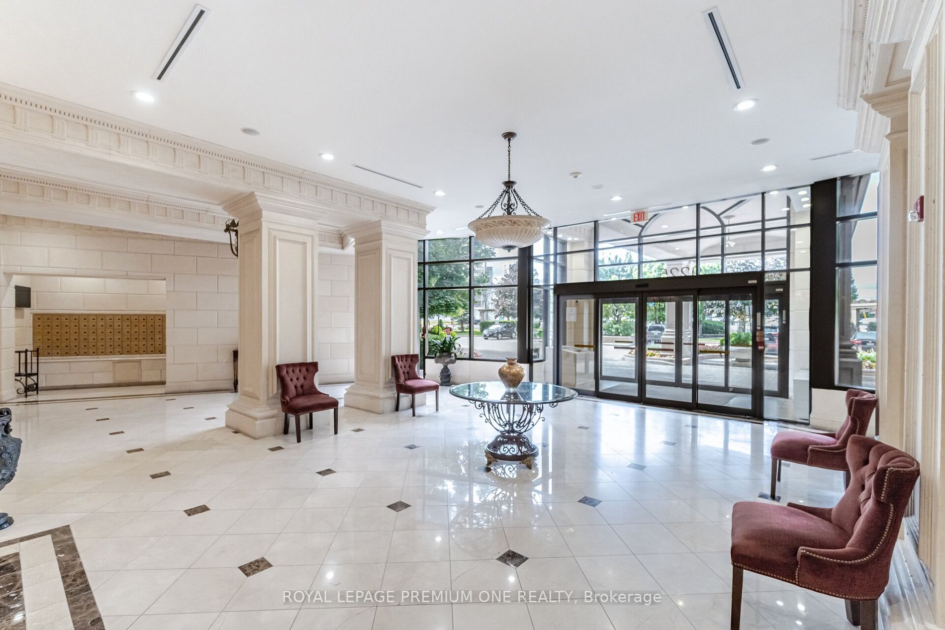 9225 Jane Street, #1209