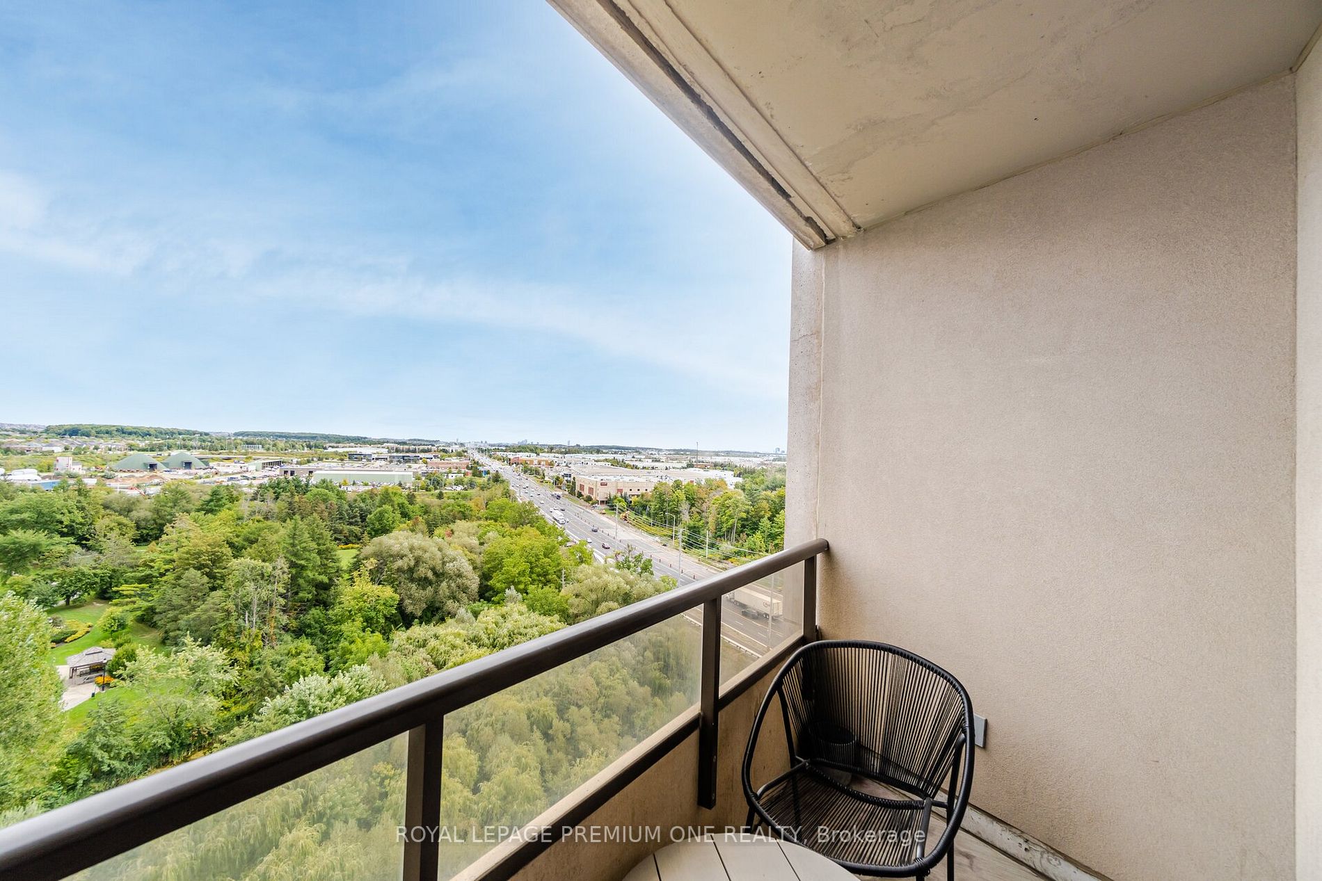 9225 Jane Street, #1209