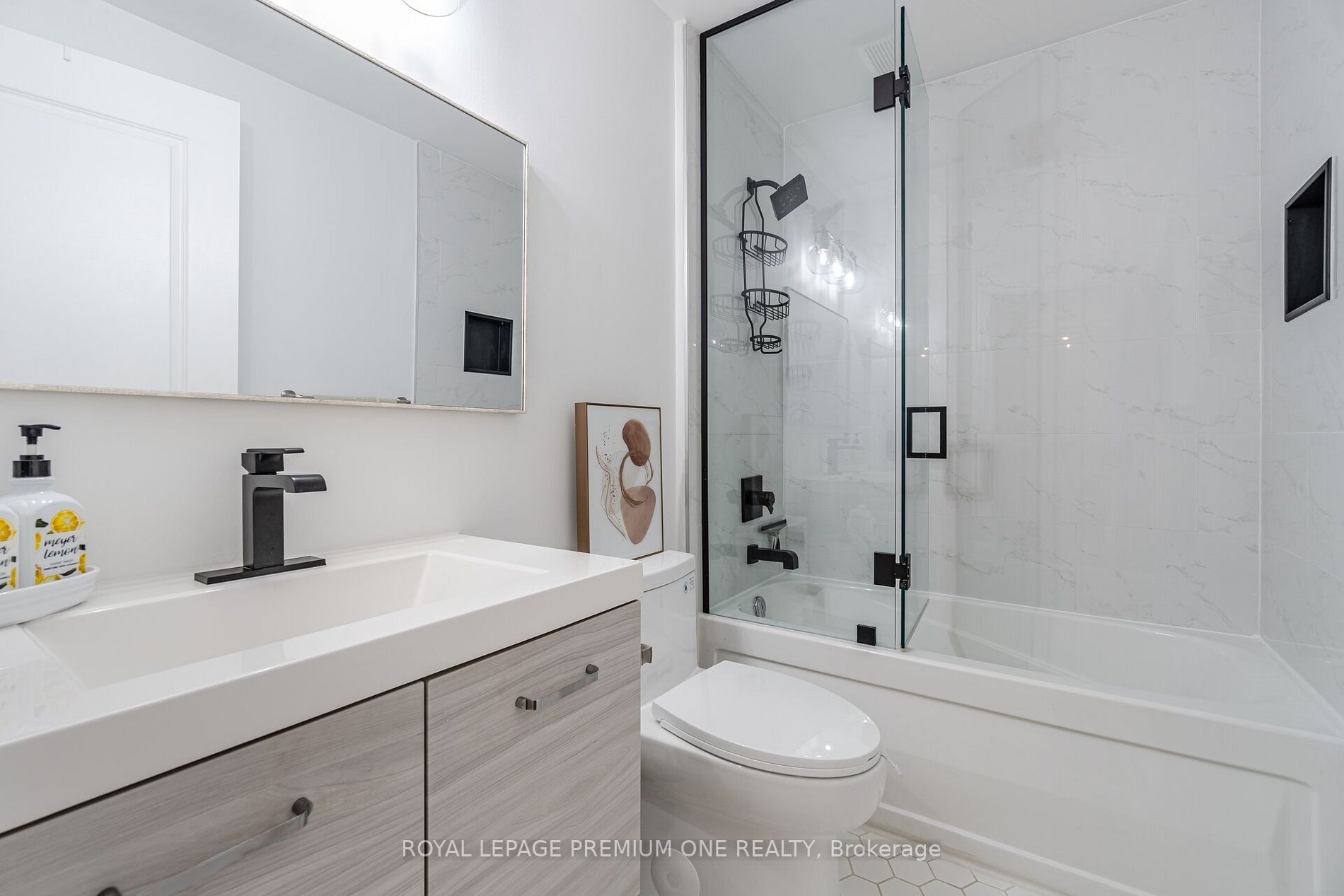 9225 Jane Street, #1209