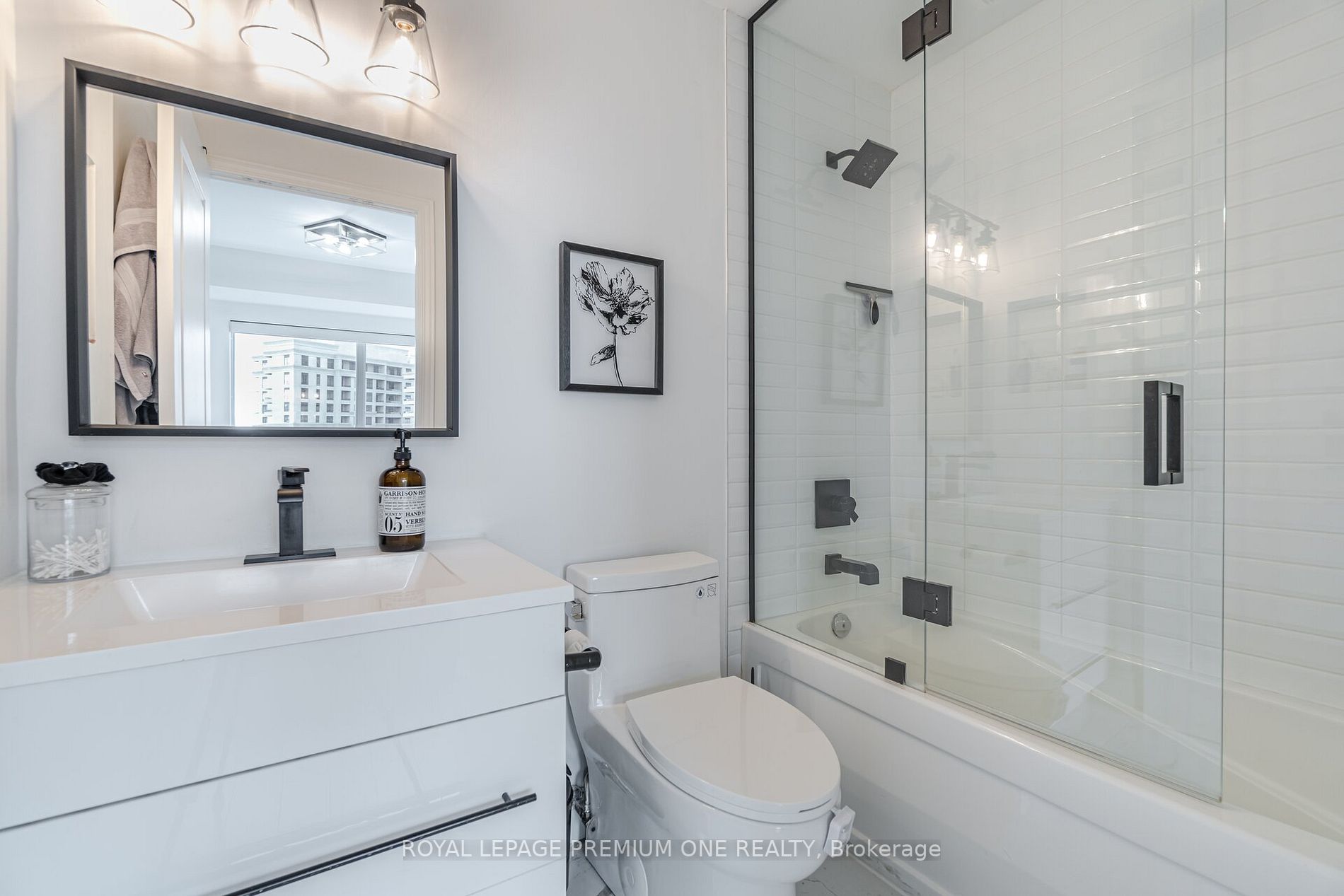 9225 Jane Street, #1209