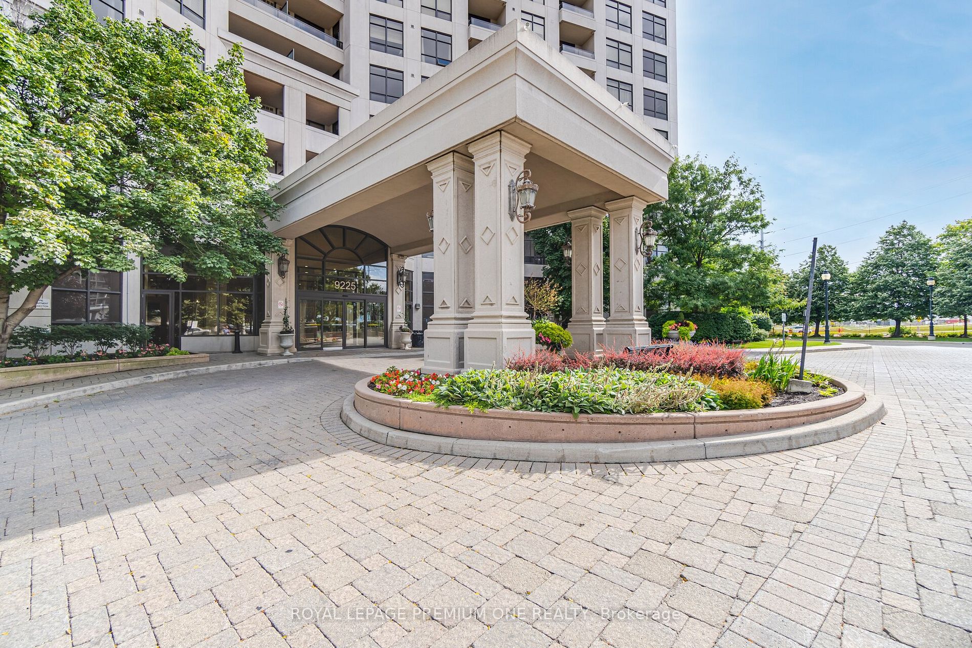 9225 Jane Street, #1209
