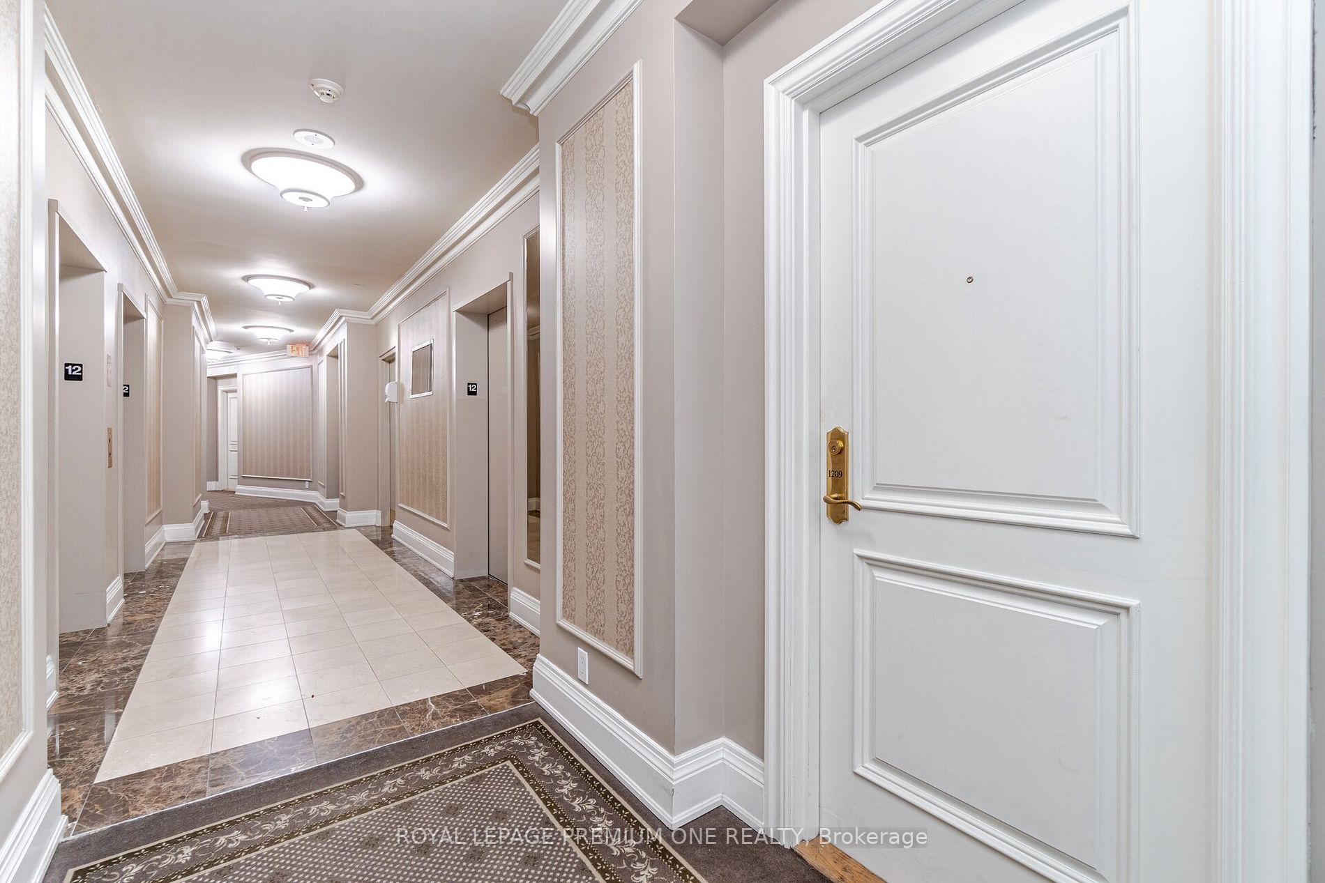 9225 Jane Street, #1209