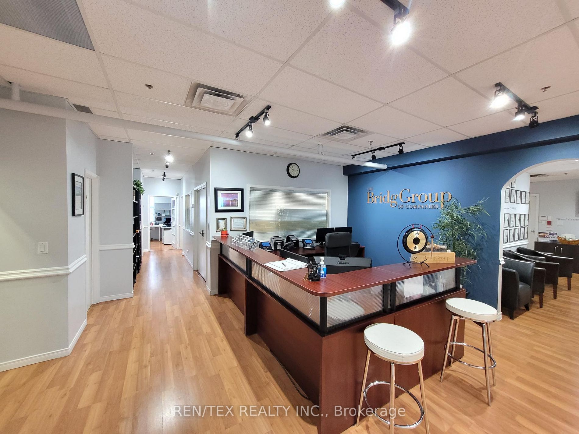27 Roytec Rd, #2B-5B