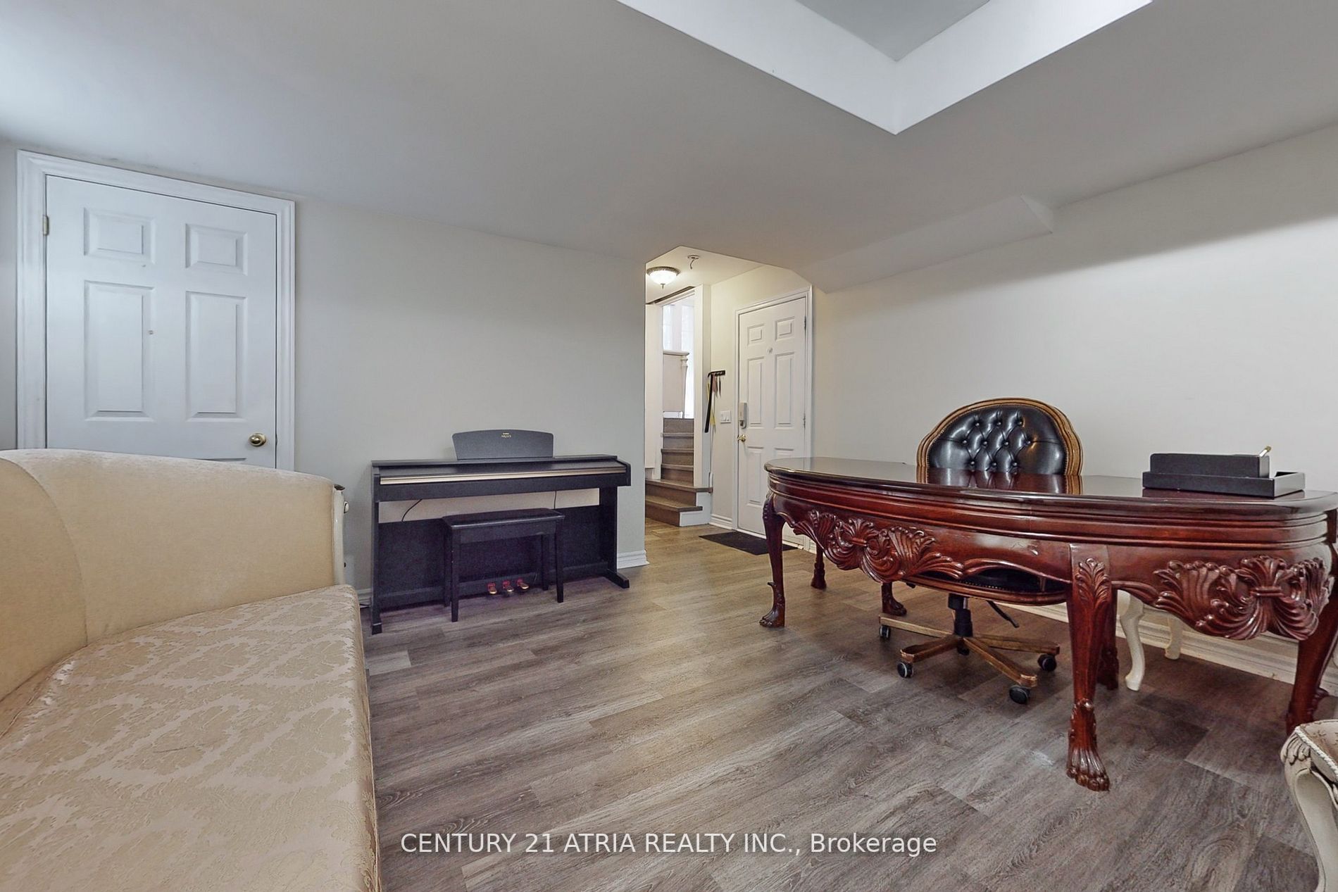 100 Elgin Mills Rd W, #34