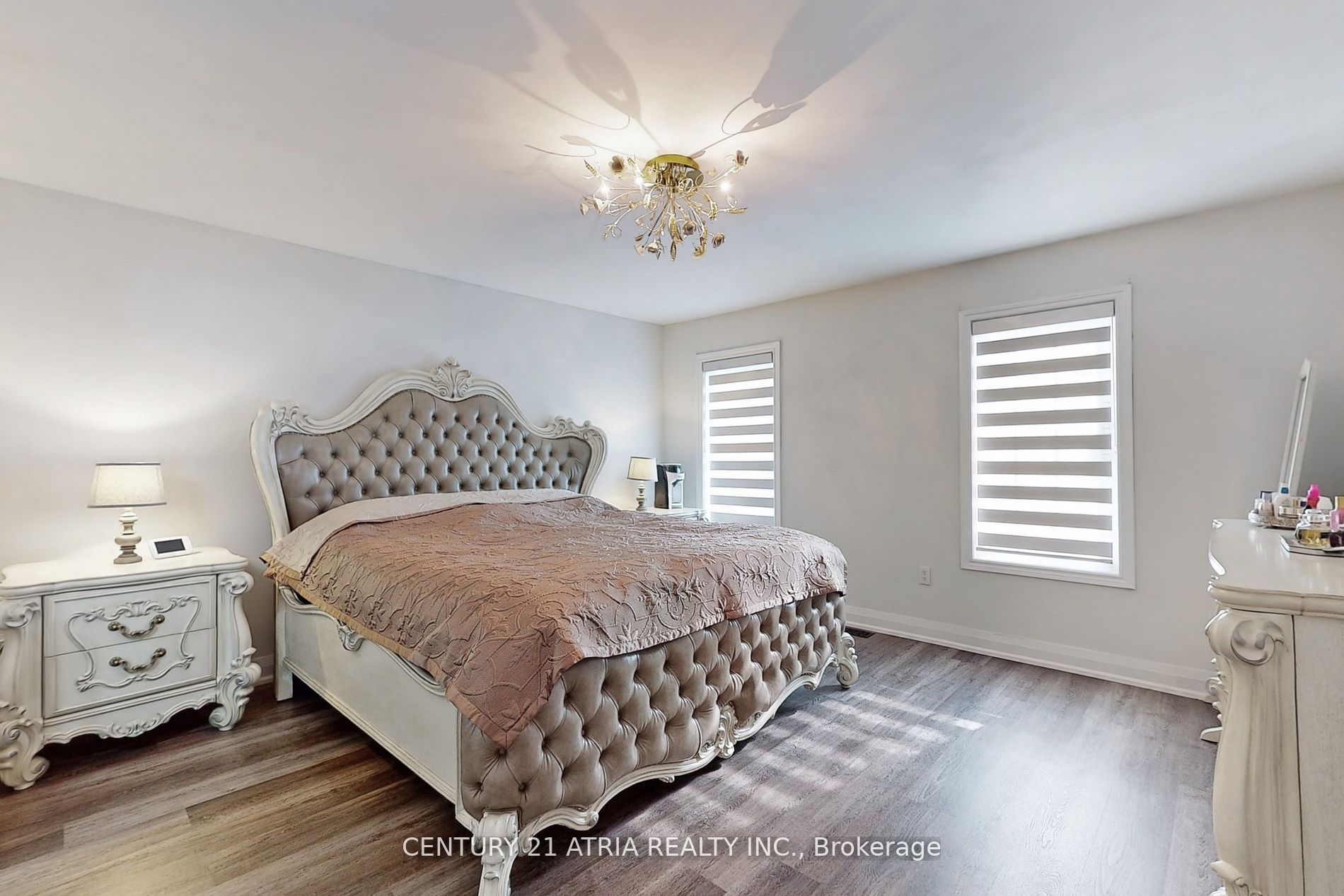 100 Elgin Mills Rd W, #34