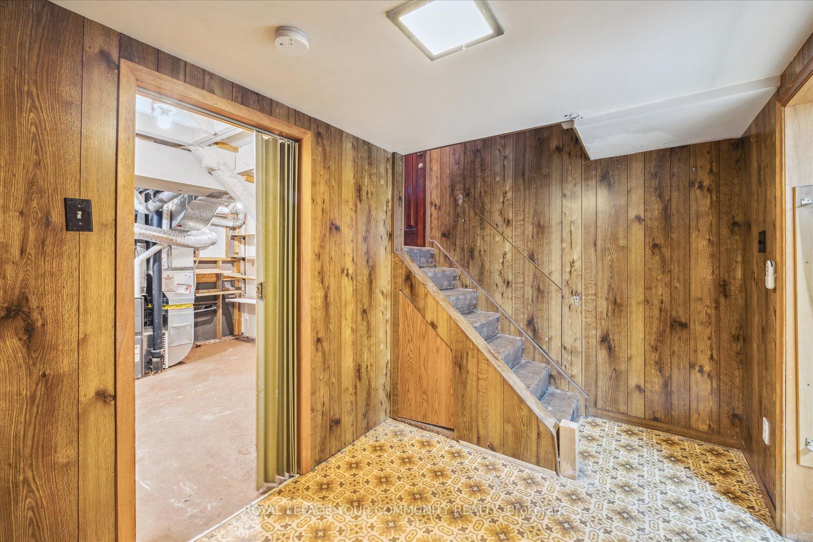 33 Rockport Cres
