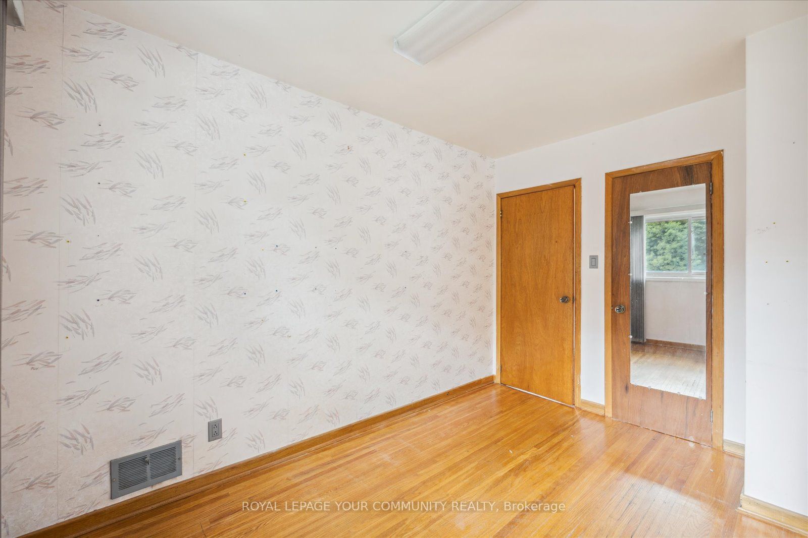 33 Rockport Cres