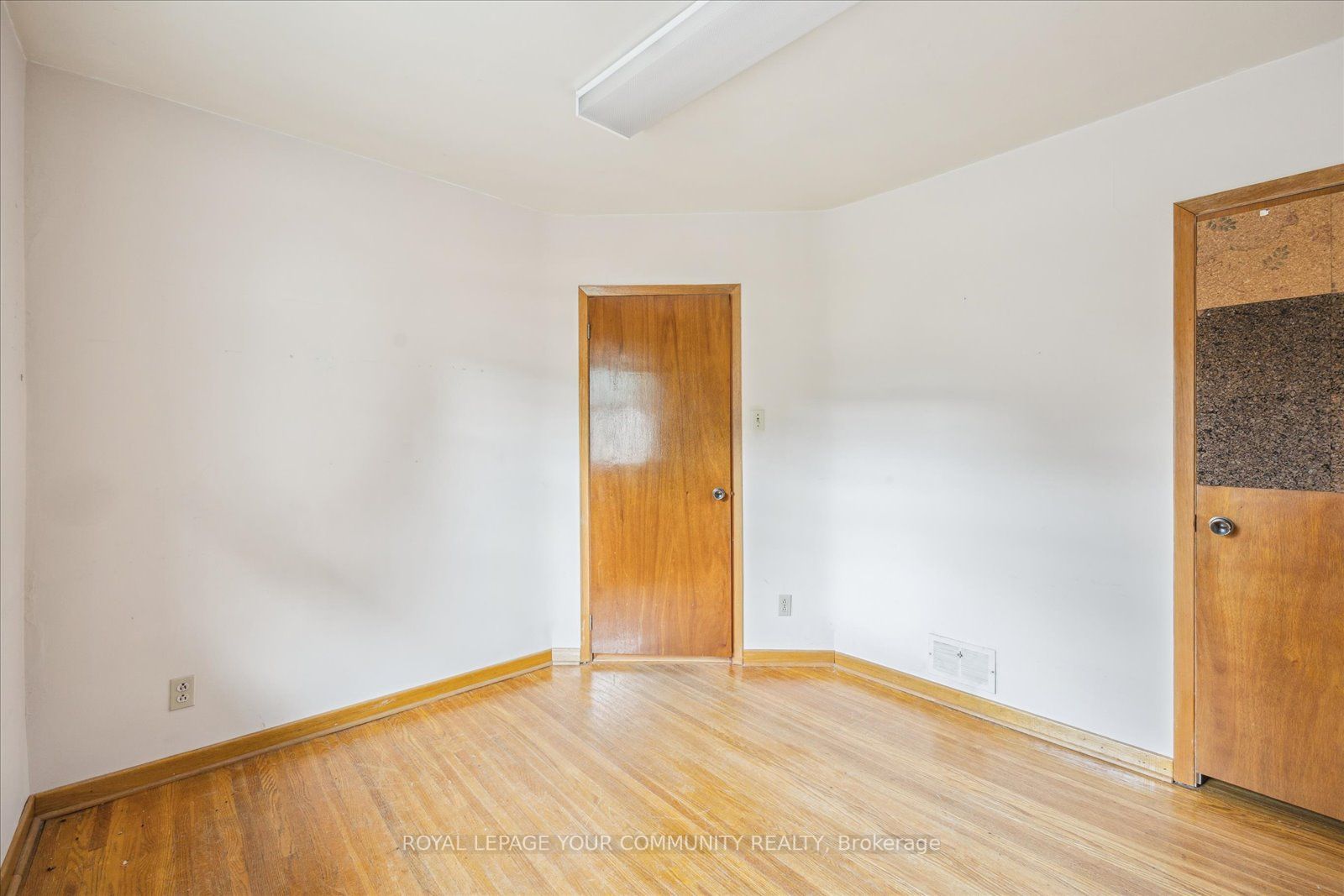 33 Rockport Cres