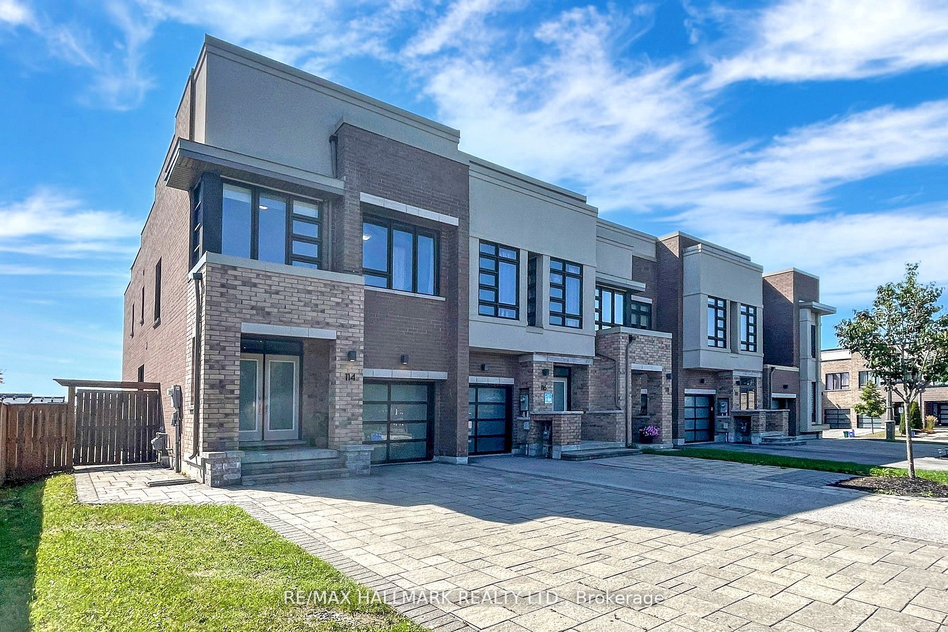 114 Dariole Dr