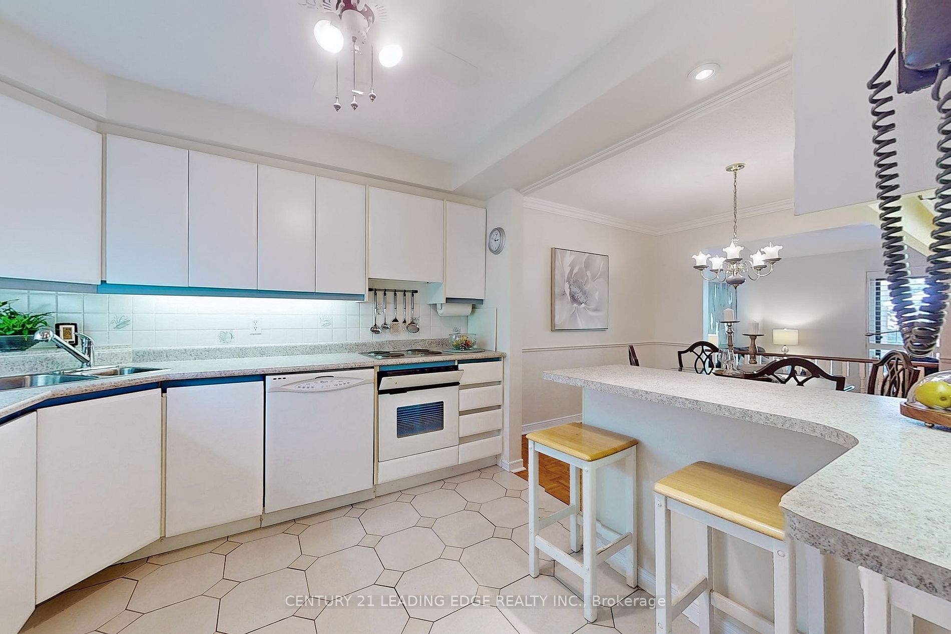 5 Sarah Jane Court
