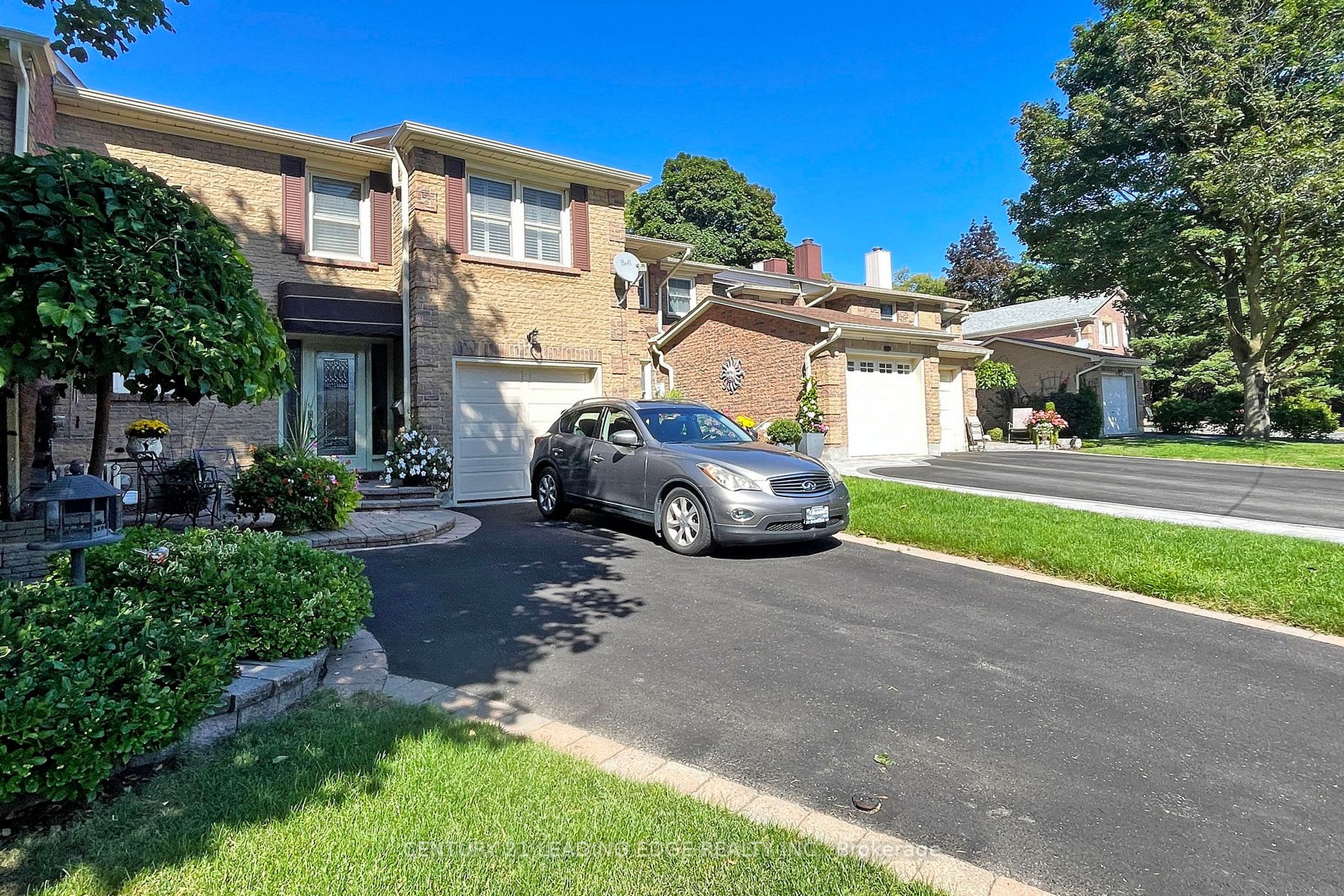5 Sarah Jane Crt