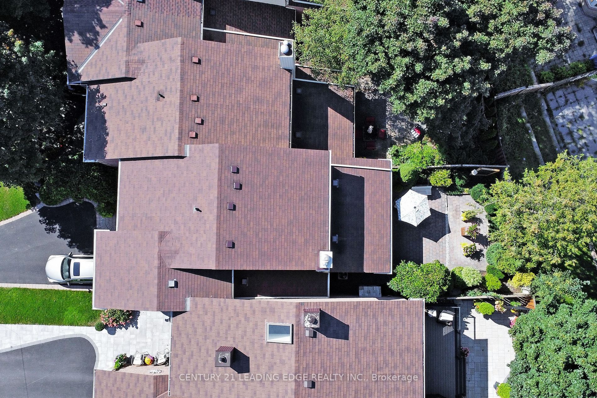 5 Sarah Jane Court