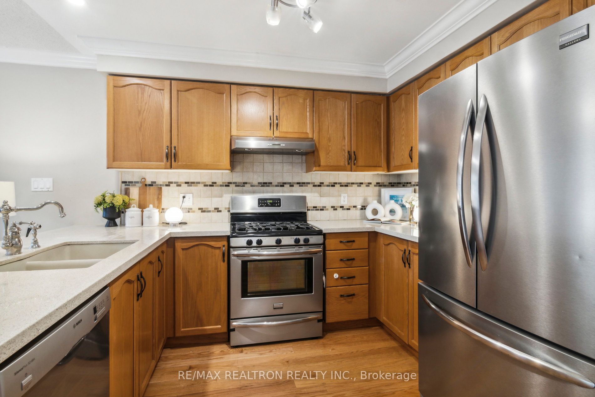12 Baywell Cres