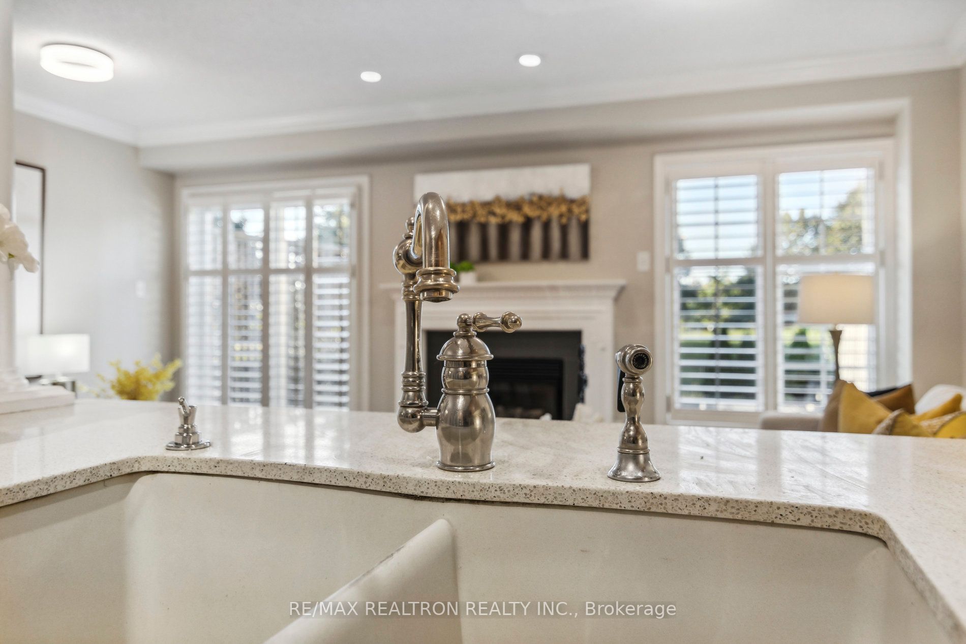 12 Baywell Cres