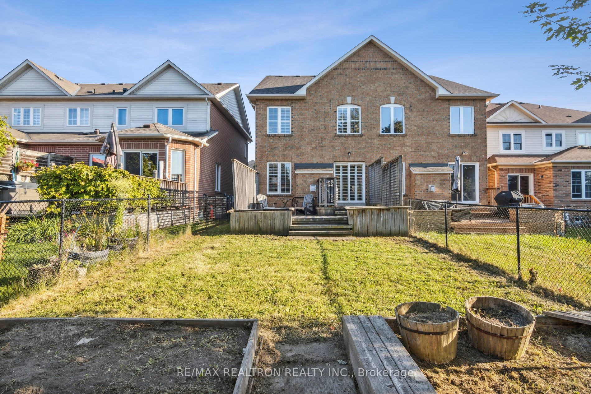12 Baywell Cres