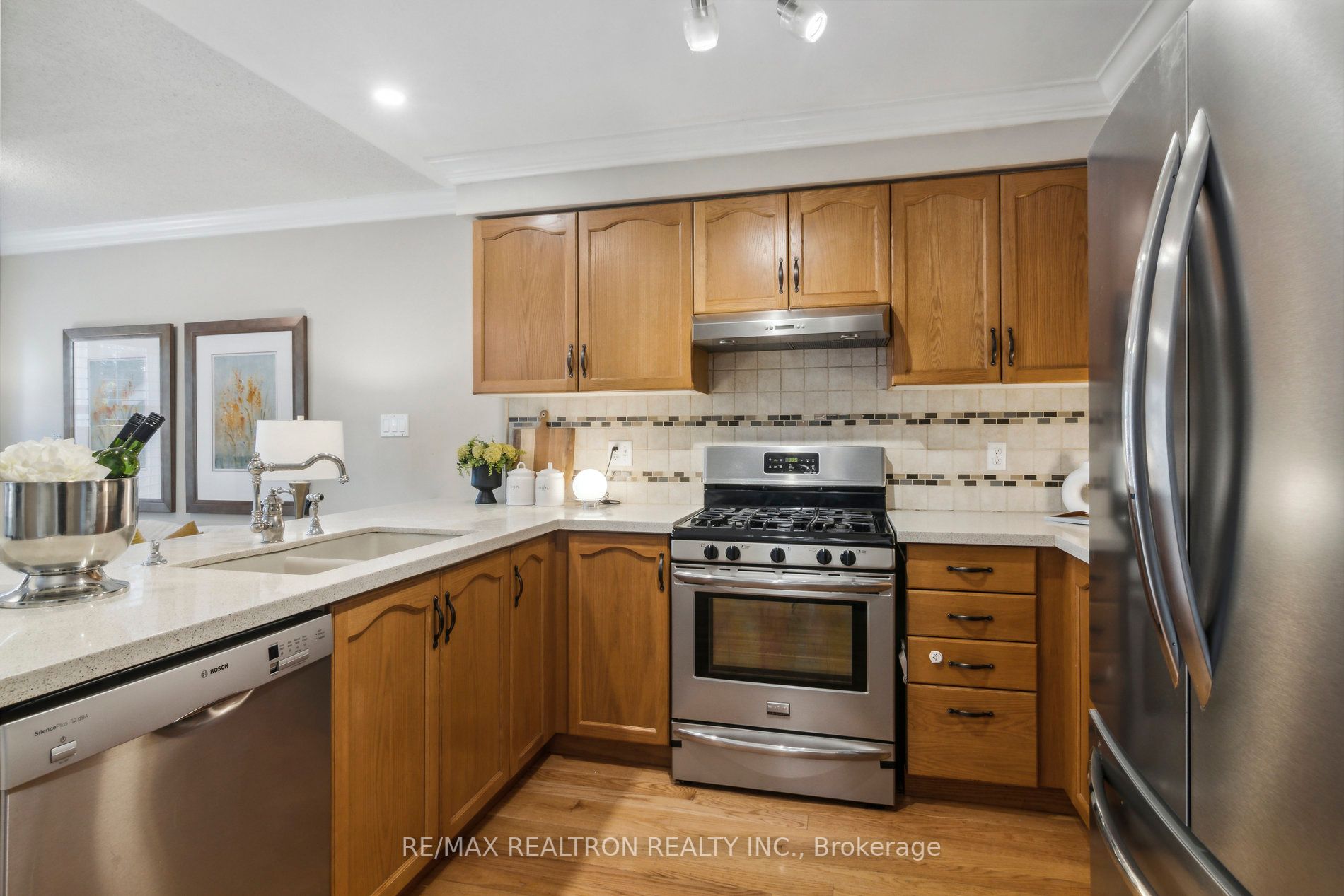 12 Baywell Cres