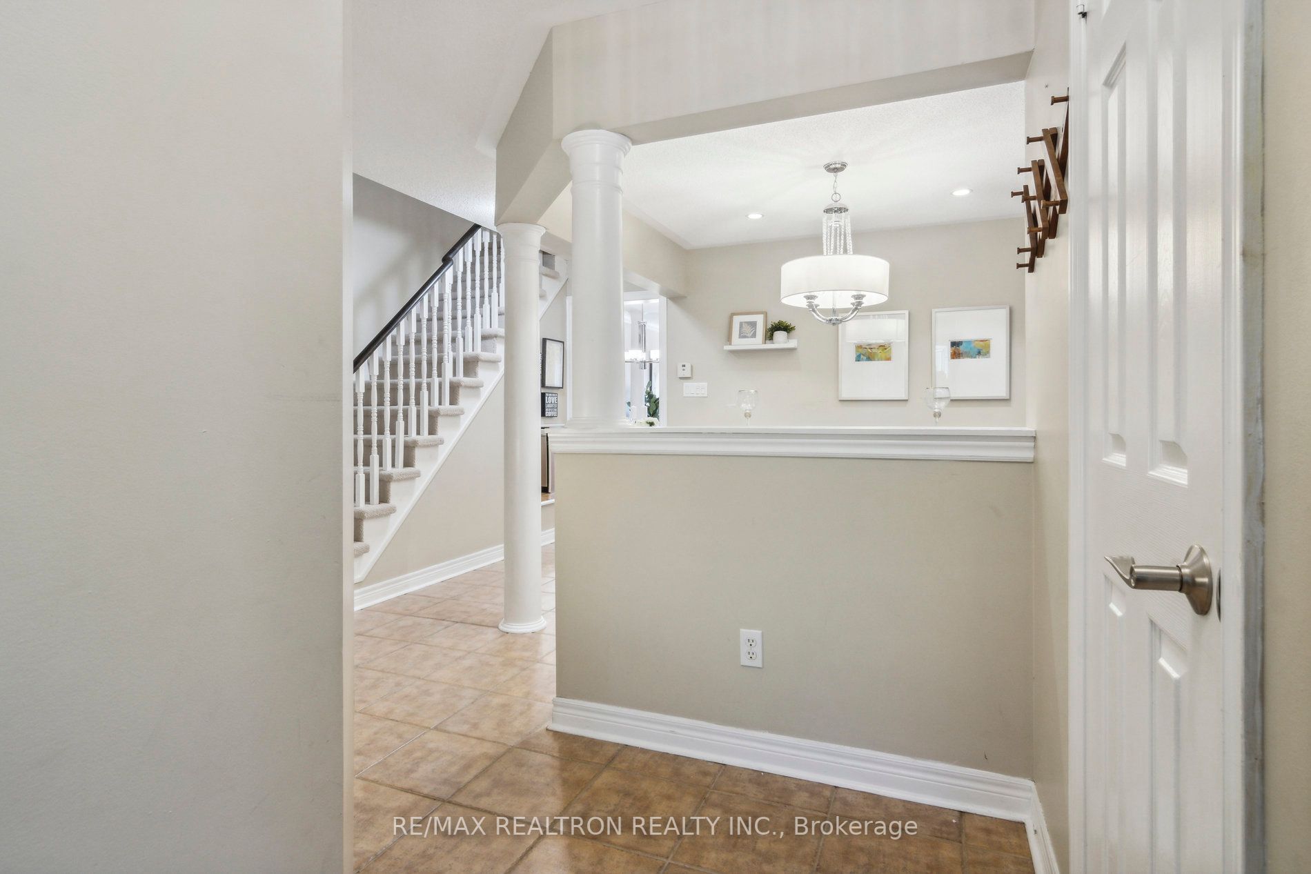 12 Baywell Cres