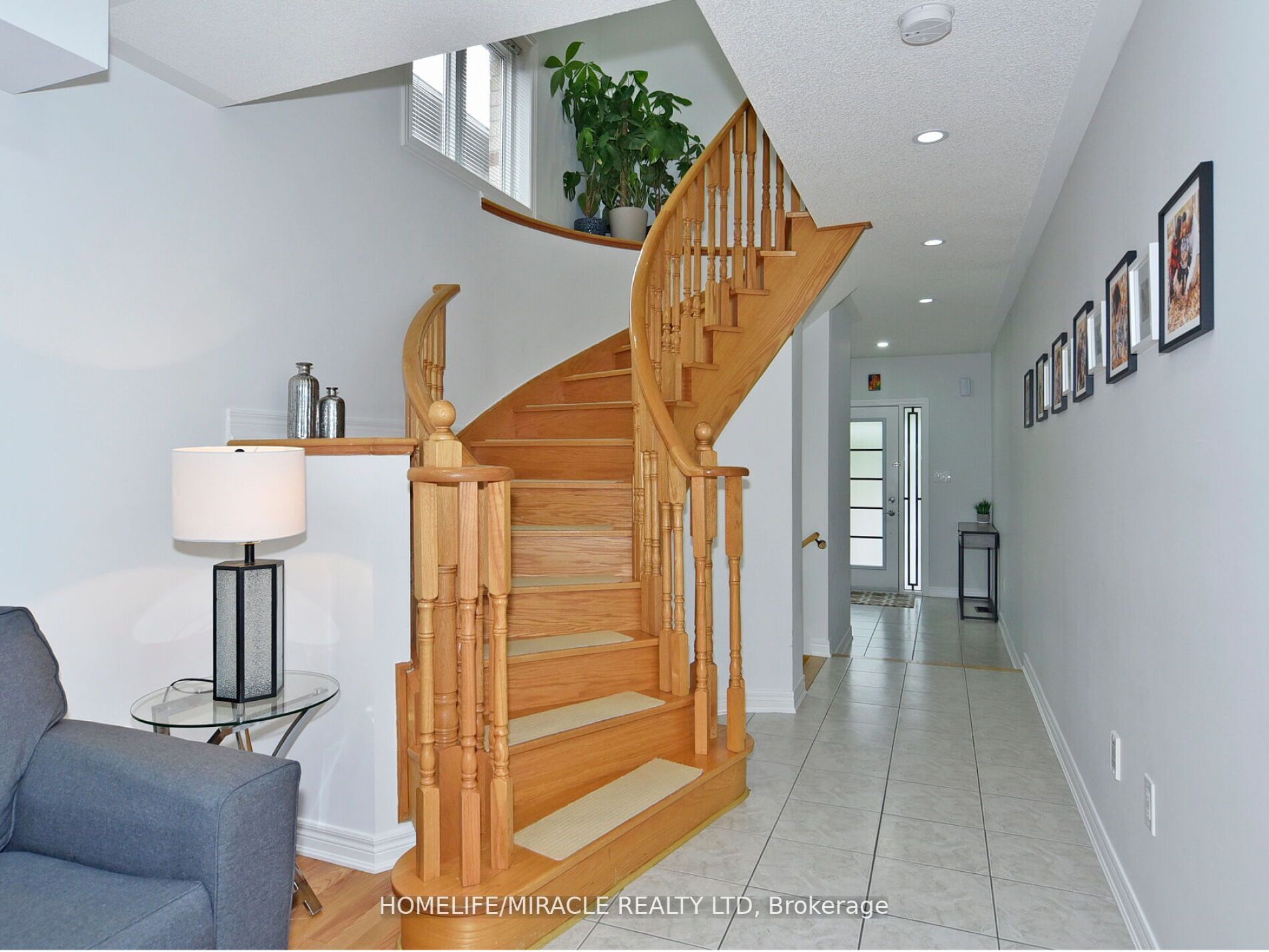 120 Black Maple Cres