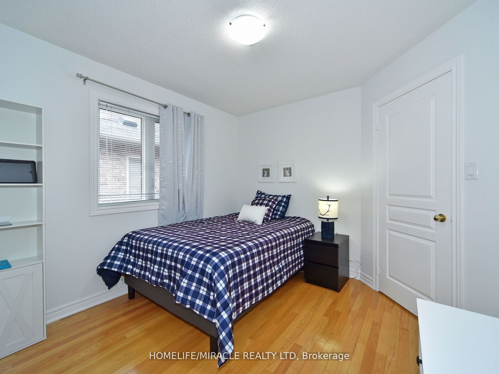 120 Black Maple Cres