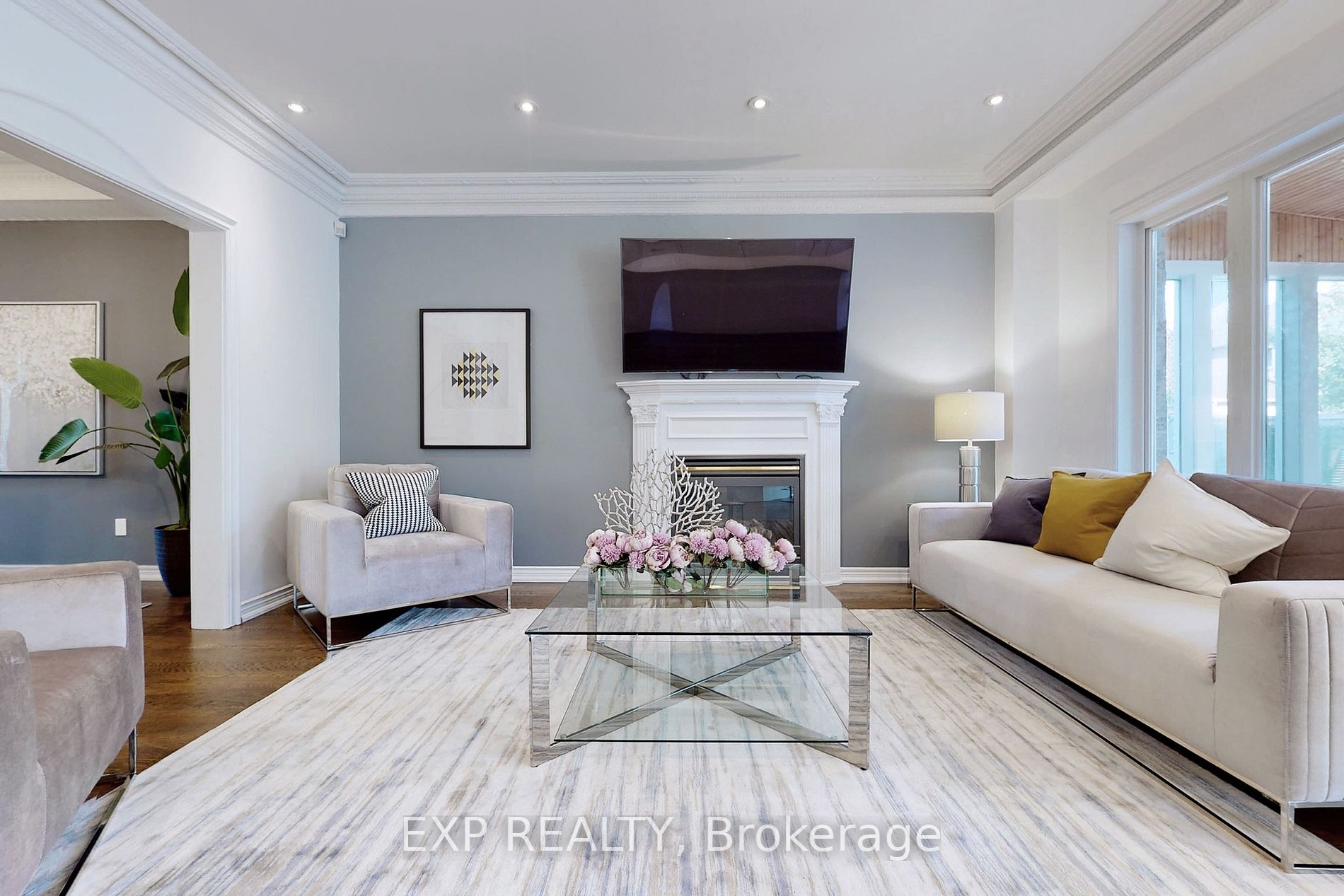 147 Toporowski Ave