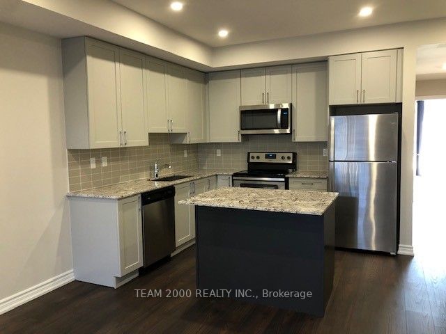 198 Pine Grove Road, #06