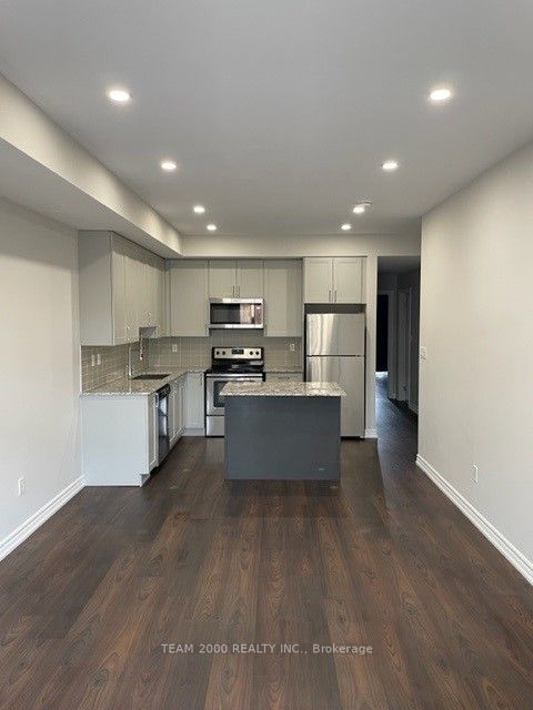 198 Pine Grove Road, #06