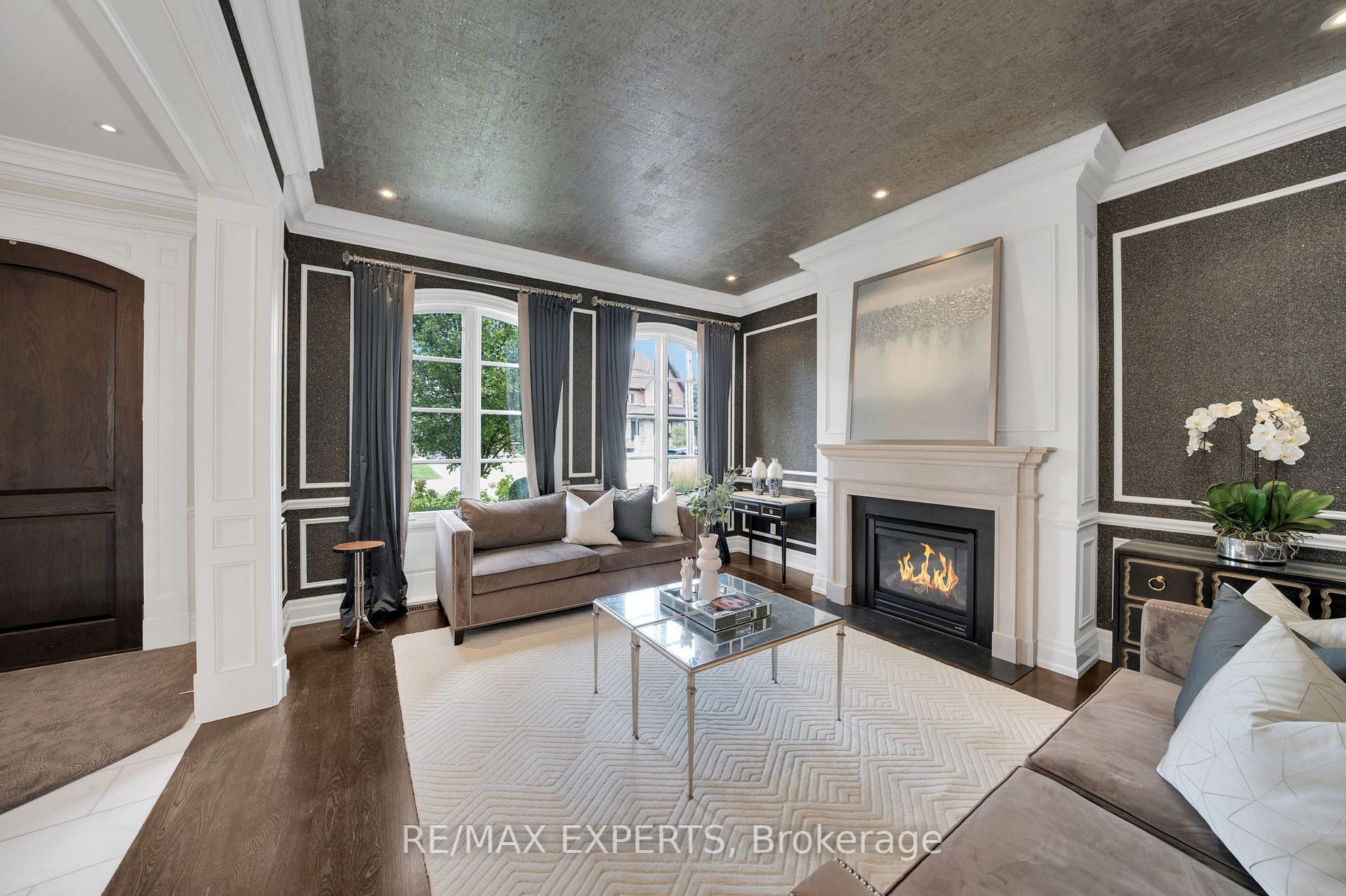 181 Kingslynn Dr