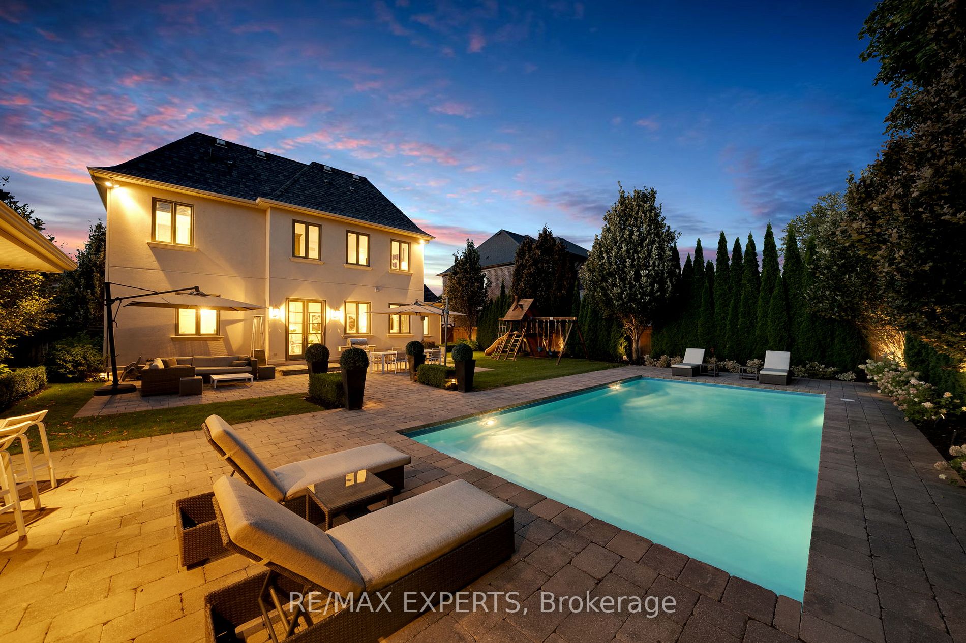 181 Kingslynn Dr