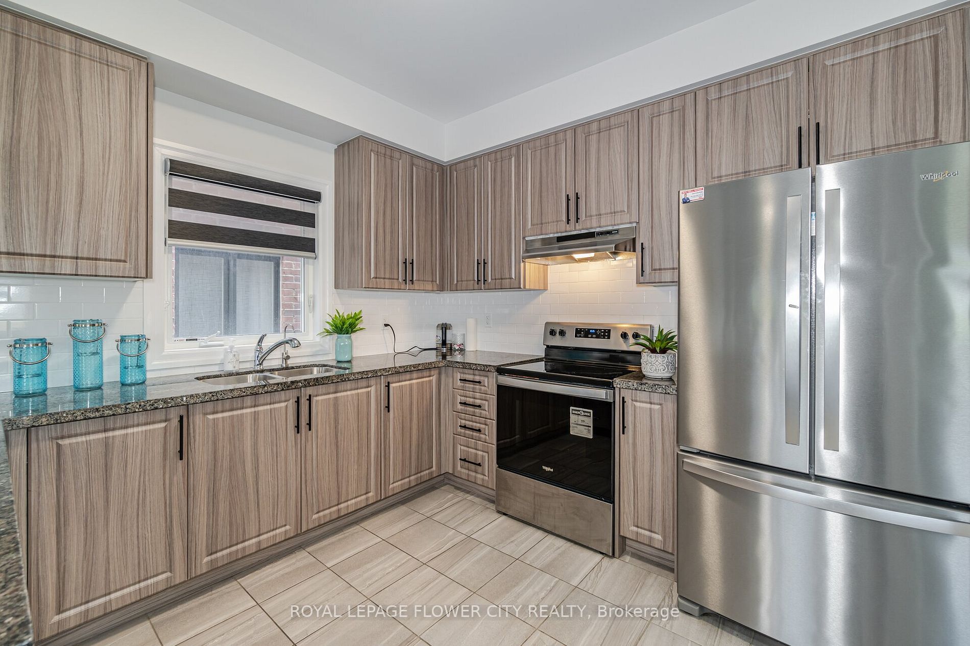 323 Chelsea Crescent