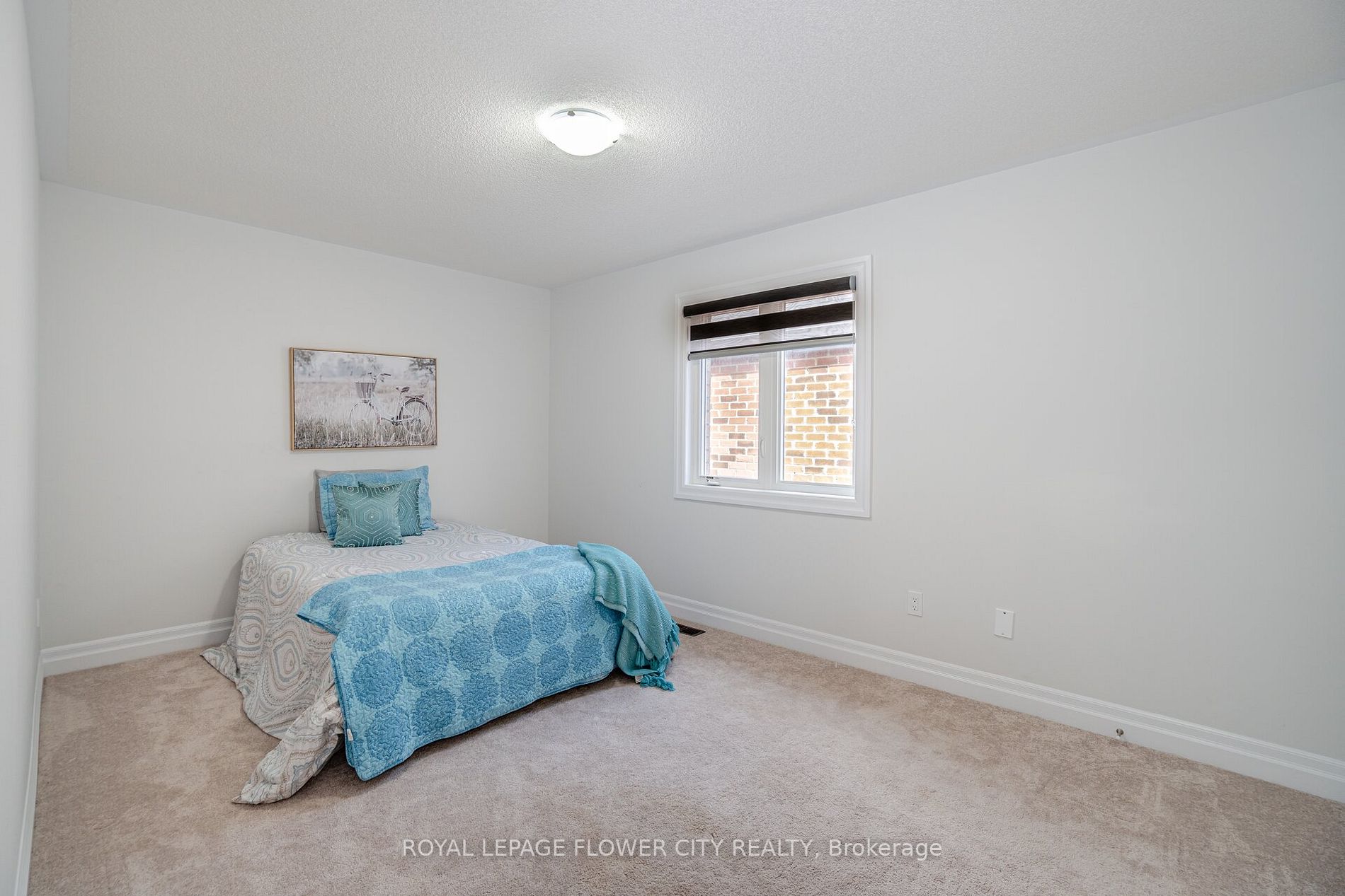 323 Chelsea Crescent