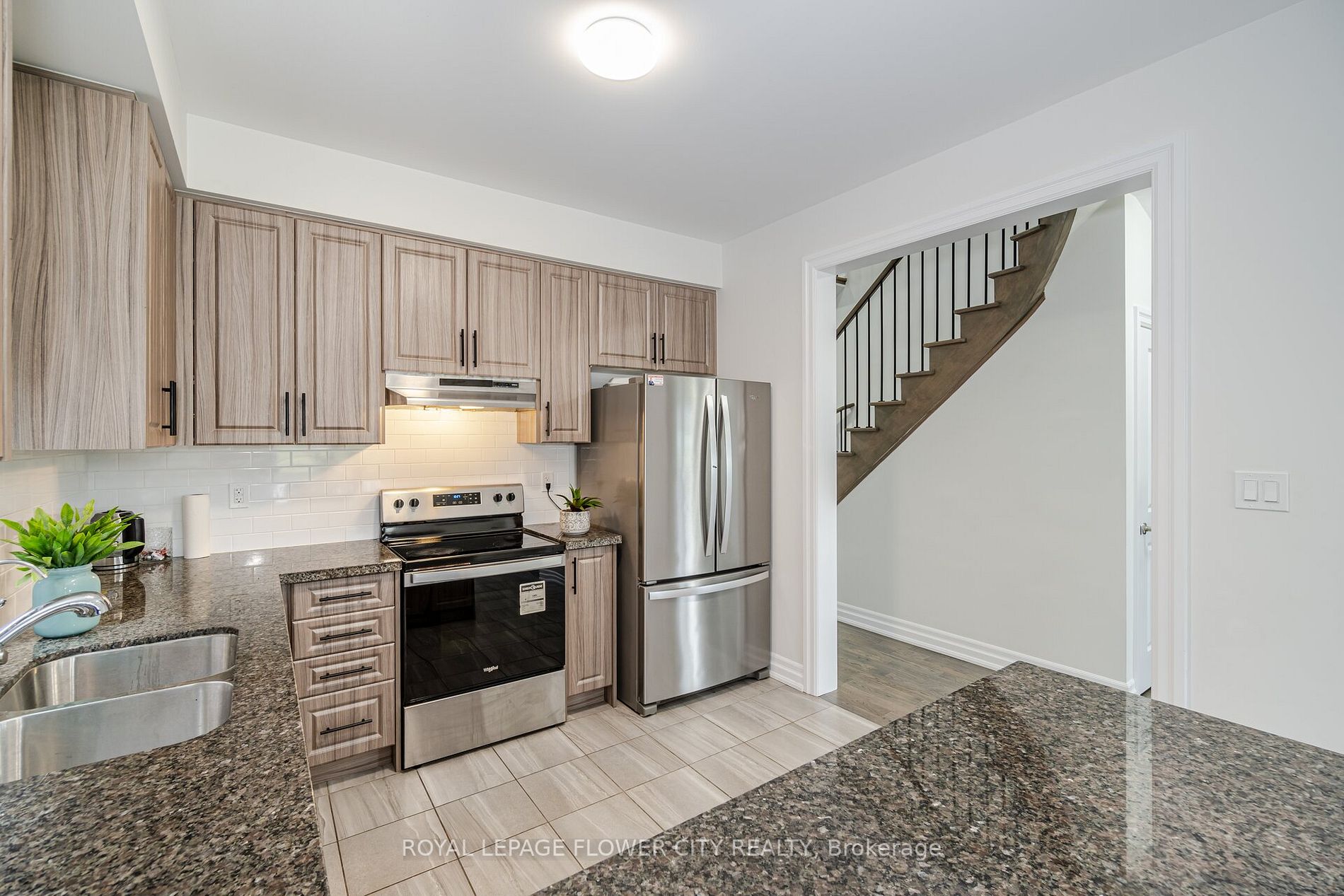 323 Chelsea Crescent