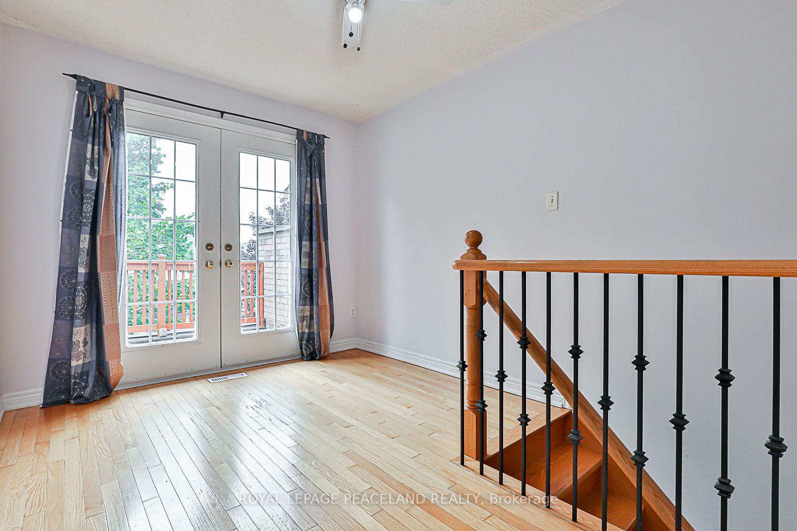 8 Forestwood Street